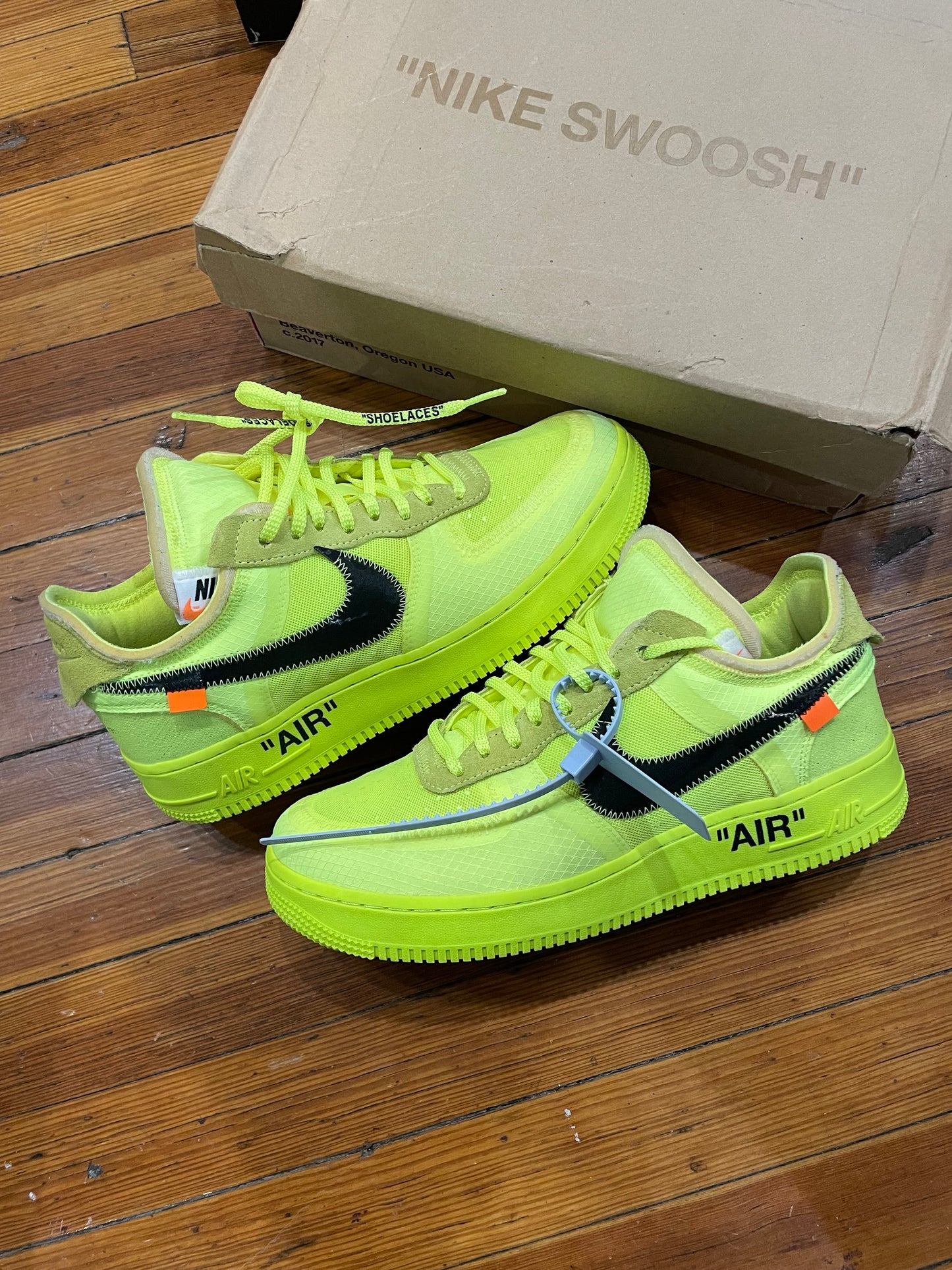 Nike AF1 x Off-White “Volt”