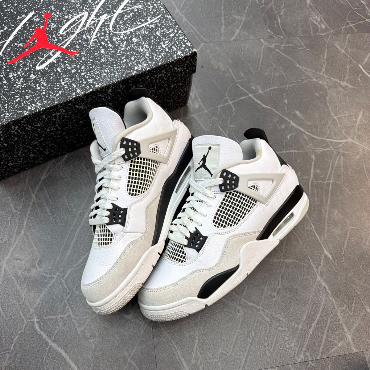 Jordan 4 Retro Military Black - Image 2