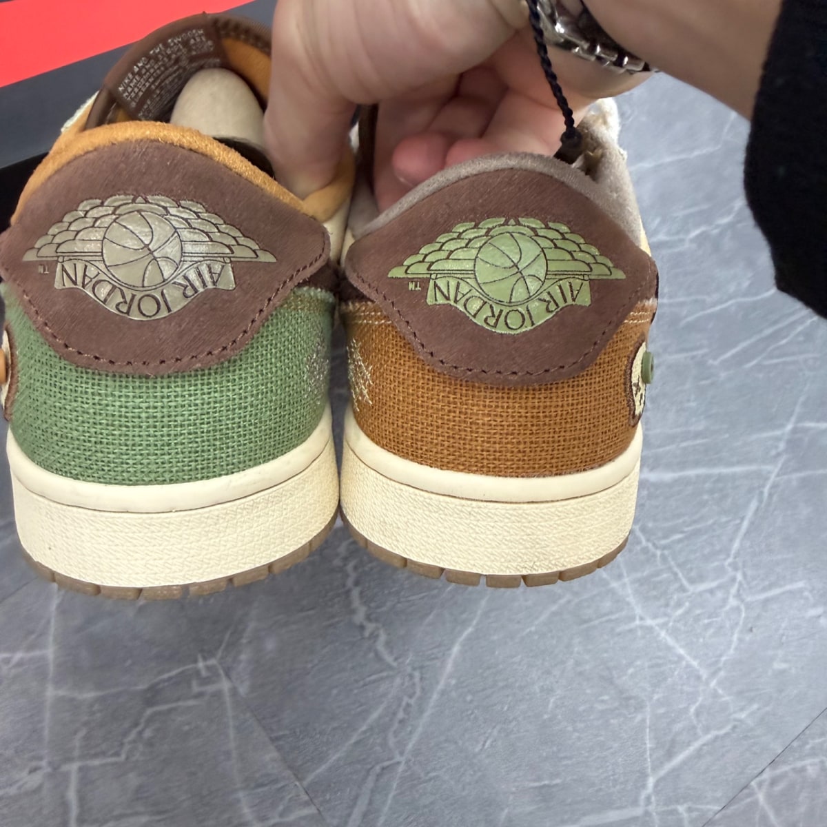 Jordan 1 Retro Low OG Zion Williamson Voodoo - Image 4