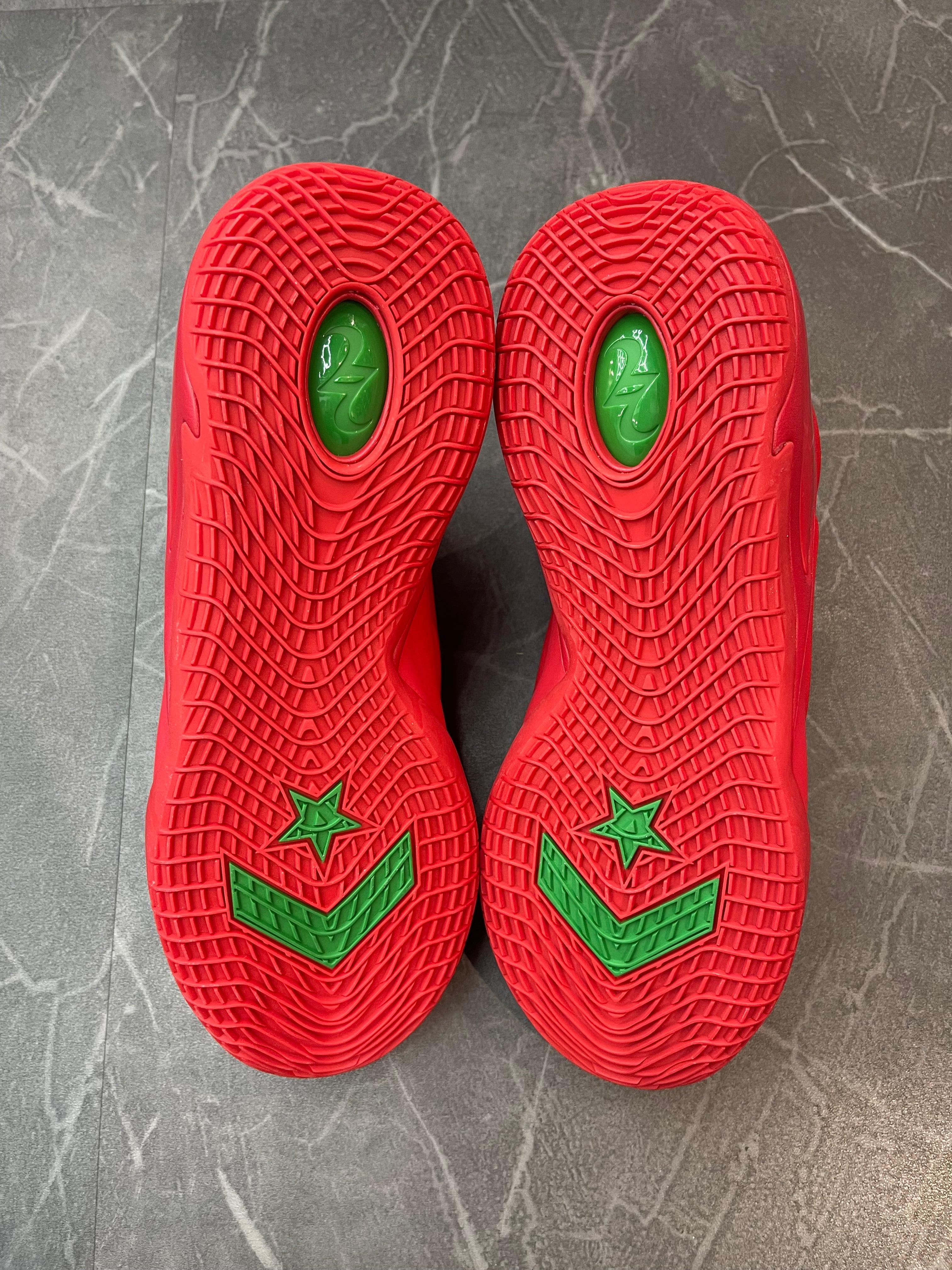 Converse SHAI “001 Winter Red”
