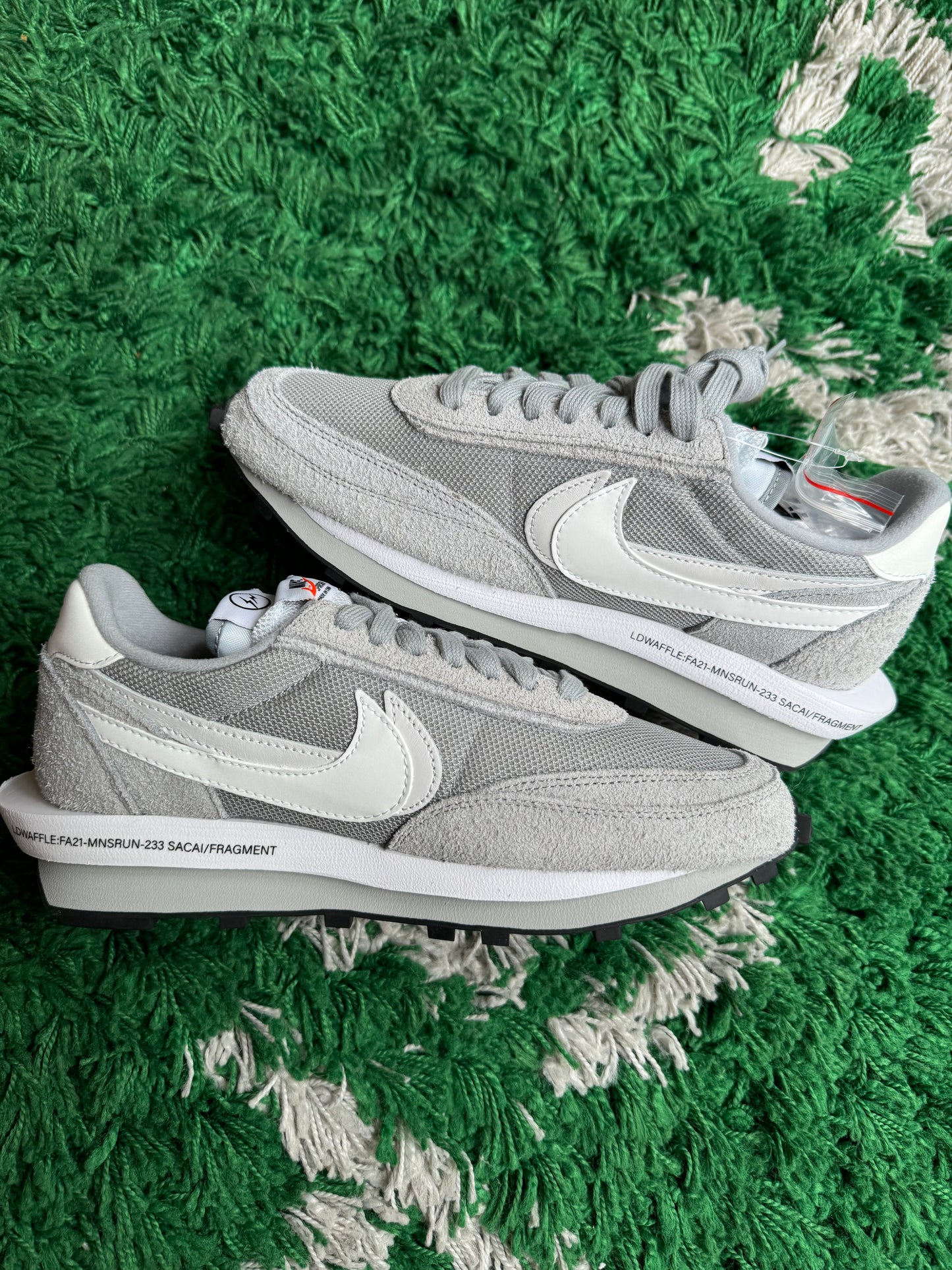 Nike LD Waffle x Sacai “Fragment Grey”