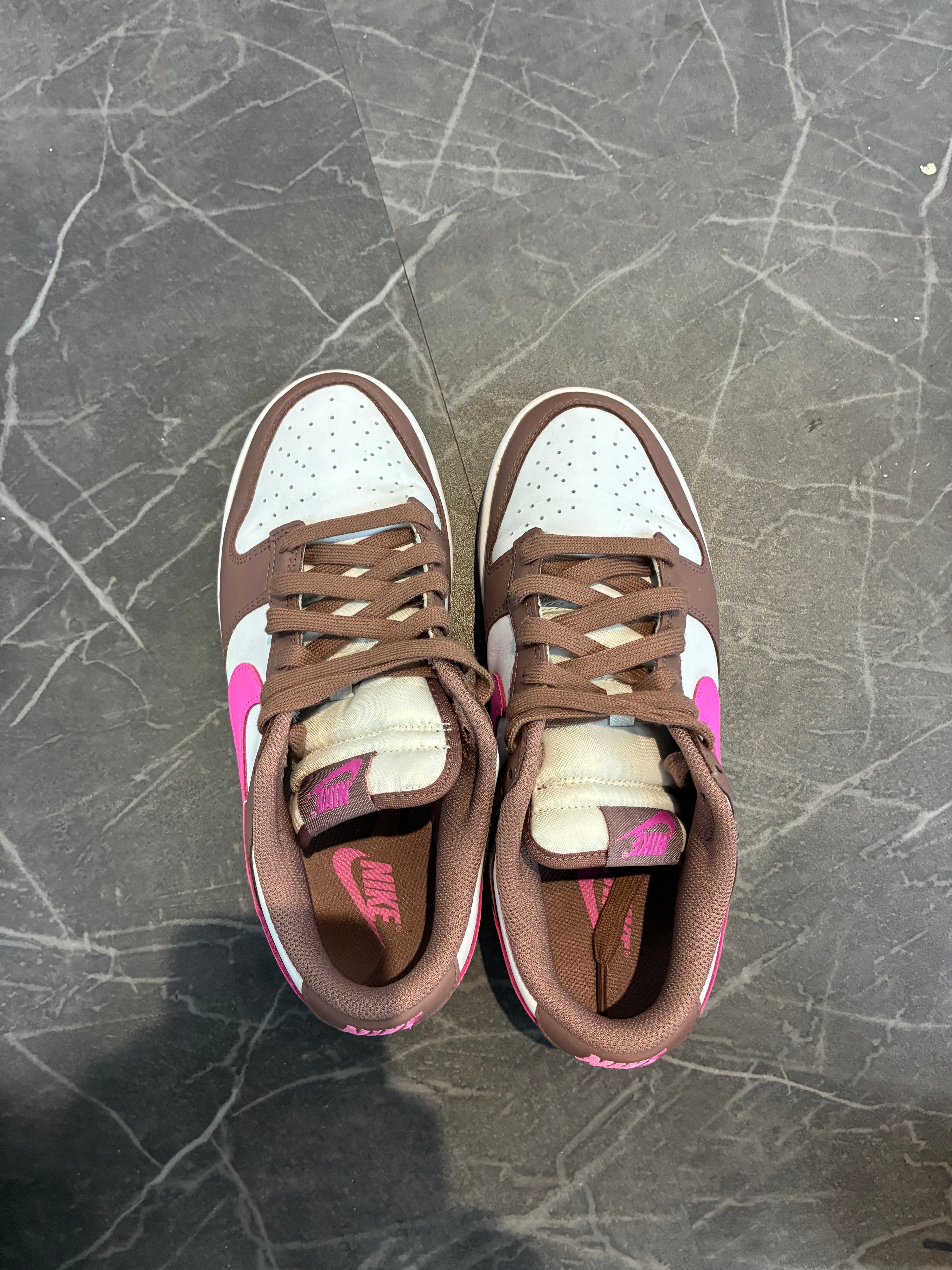 Nike Dunk Low “Smokey Mauve”