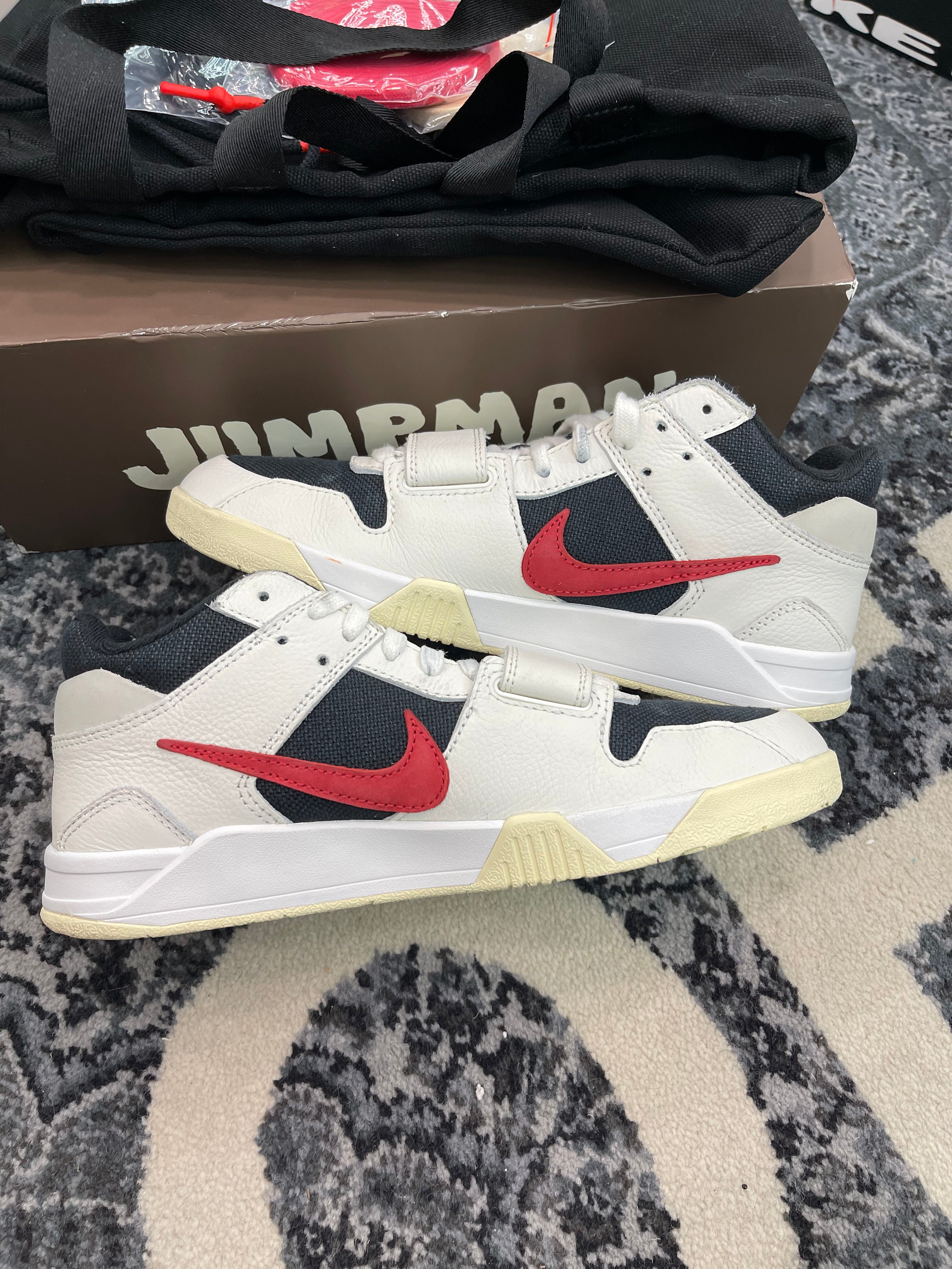 Travis Scott x Jordan Jumpman Jack TR “University Red”