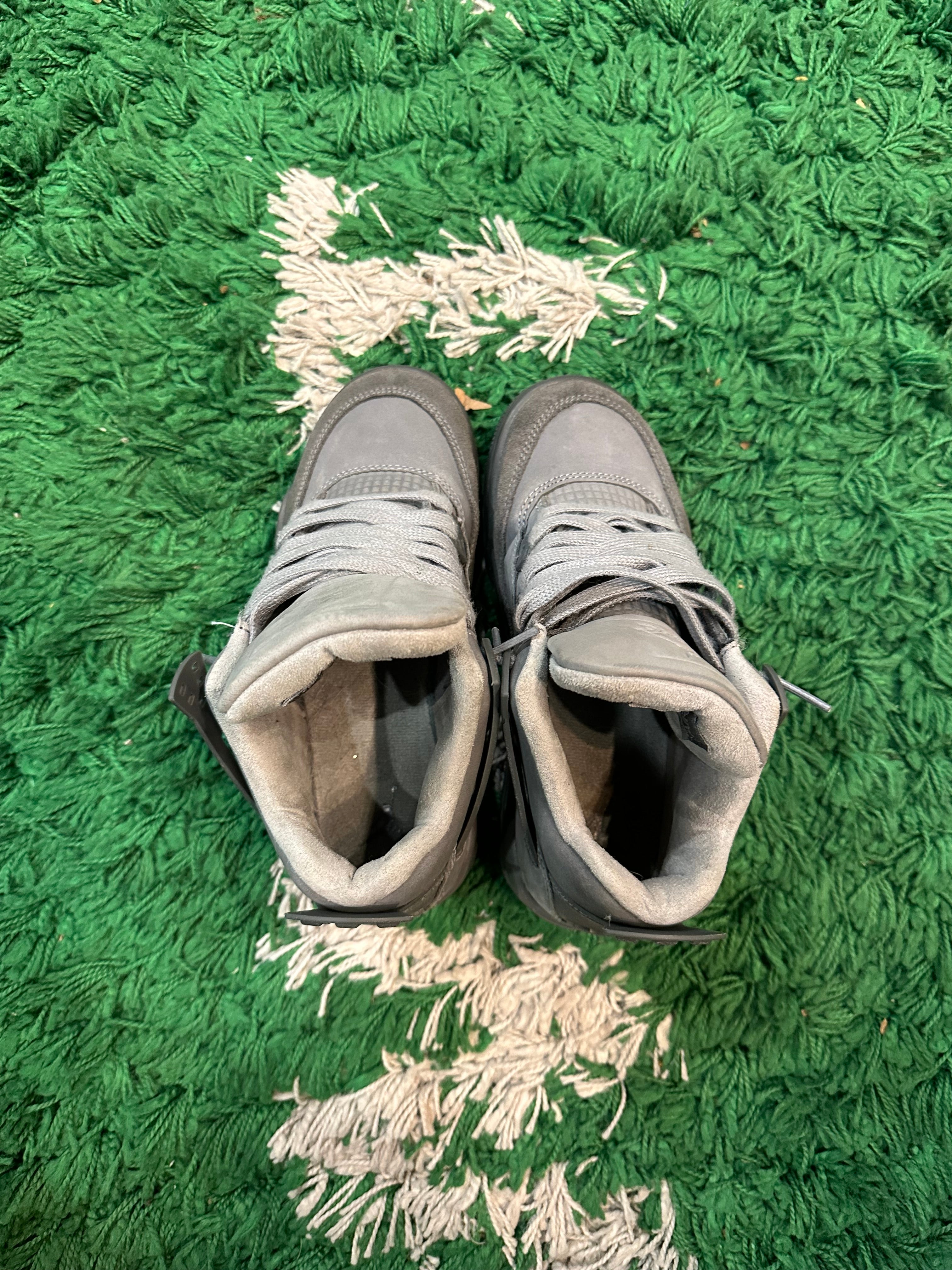 Jordan 4 “Wet Cement”