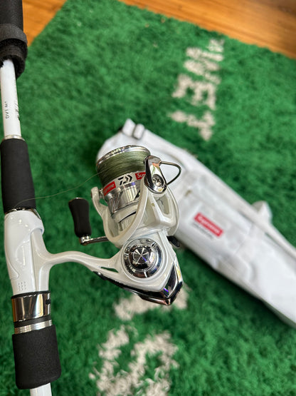 Supreme Daiwa DV1 Fishing Rod & Reel