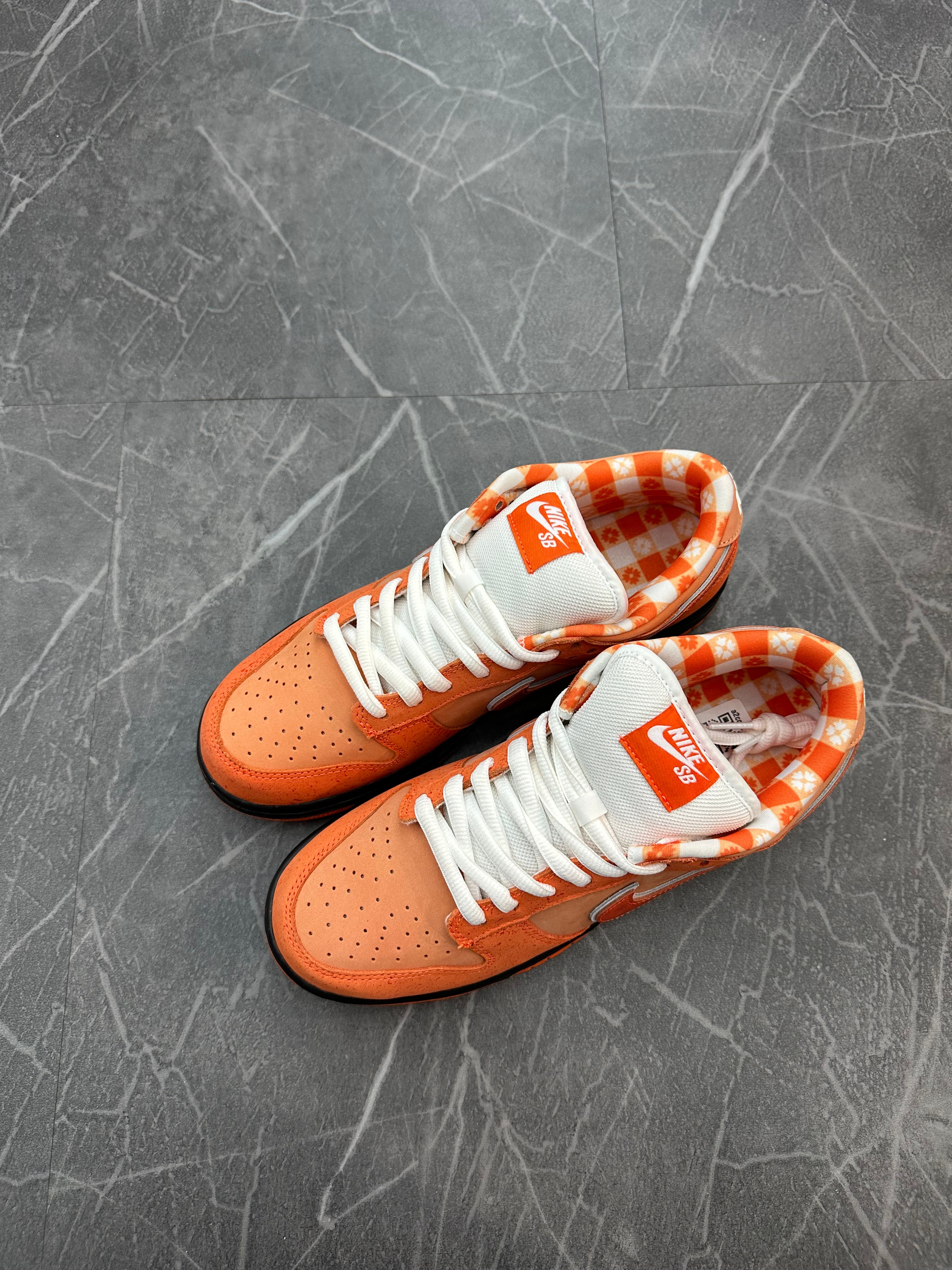 Dunk Low SB “Orange Lobster”