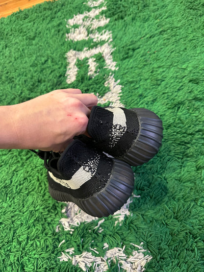 Yeezy Boost 350 “Core Black White”
