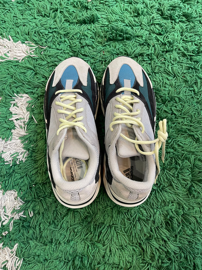 Yeezy 700 “Wave Runner”