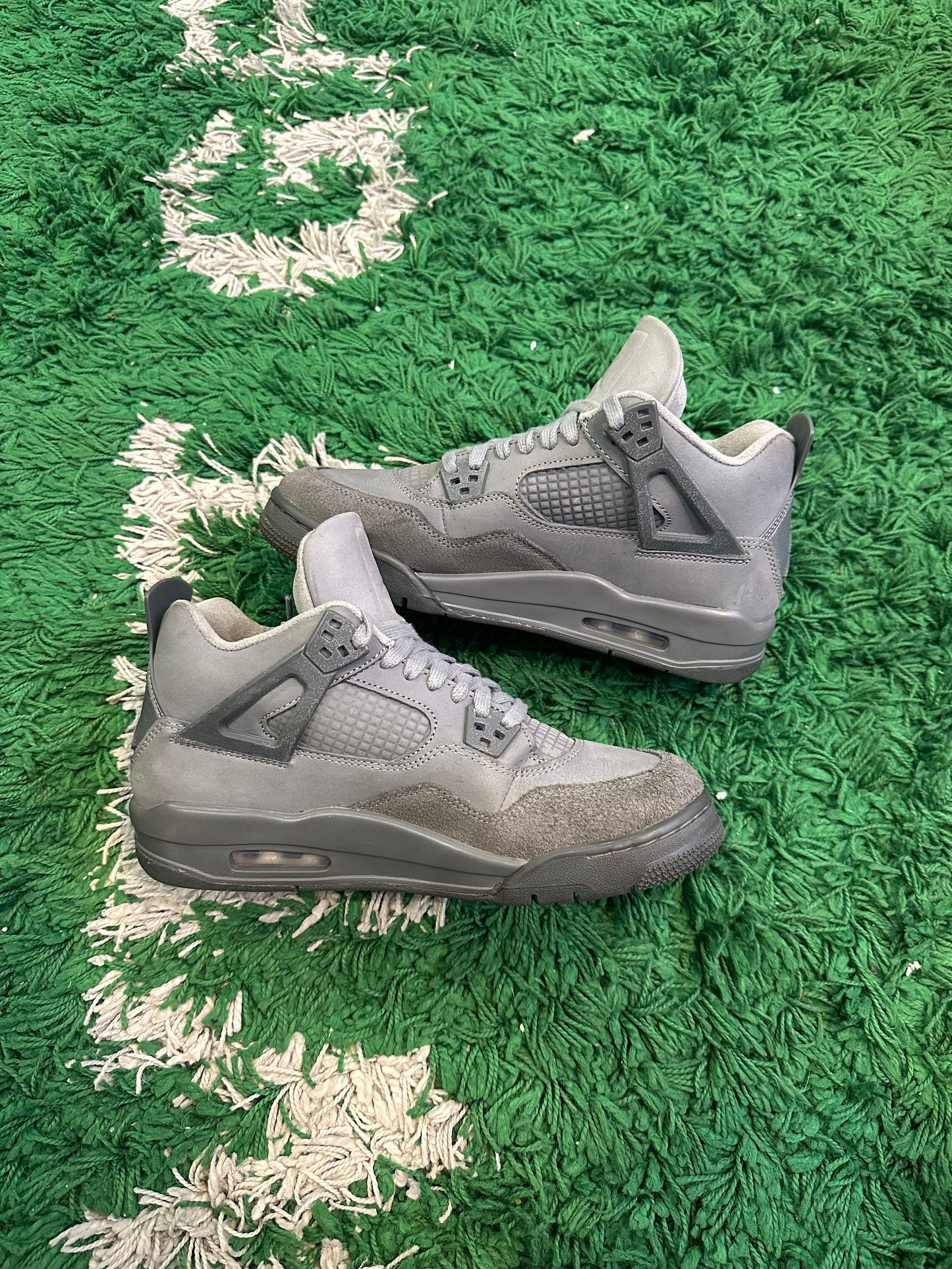 Jordan 4 “Wet Cement”
