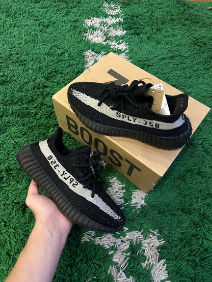 Yeezy Boost 350 “Core Black White”