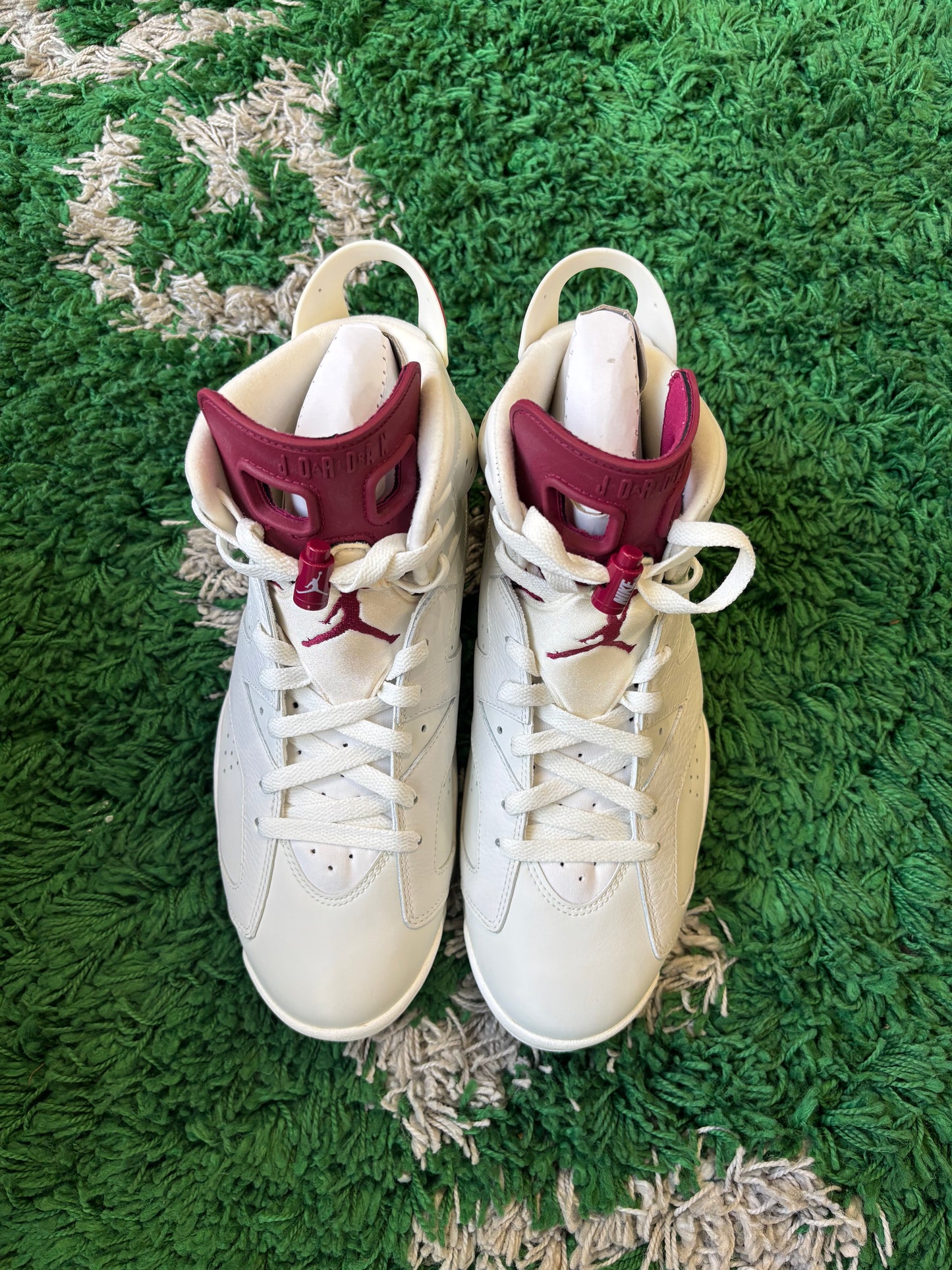 Jordan 6 “Maroon”