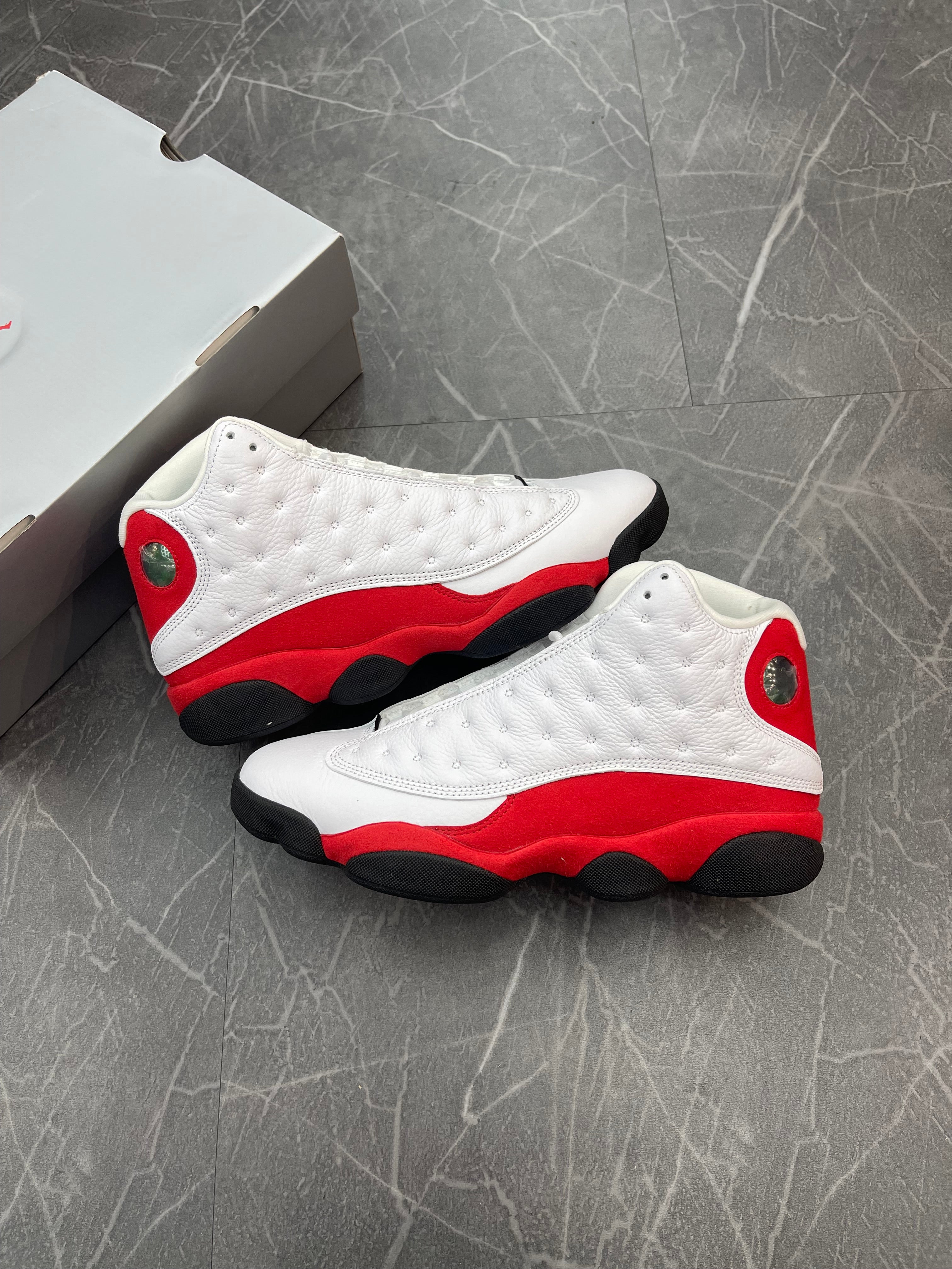 Jordan 13 “Chicago” (2026)