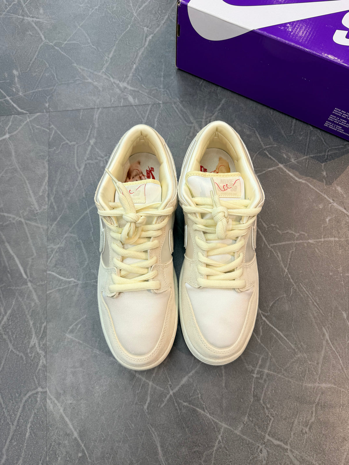 Nike SB Dunk Low City of Love Light Bone