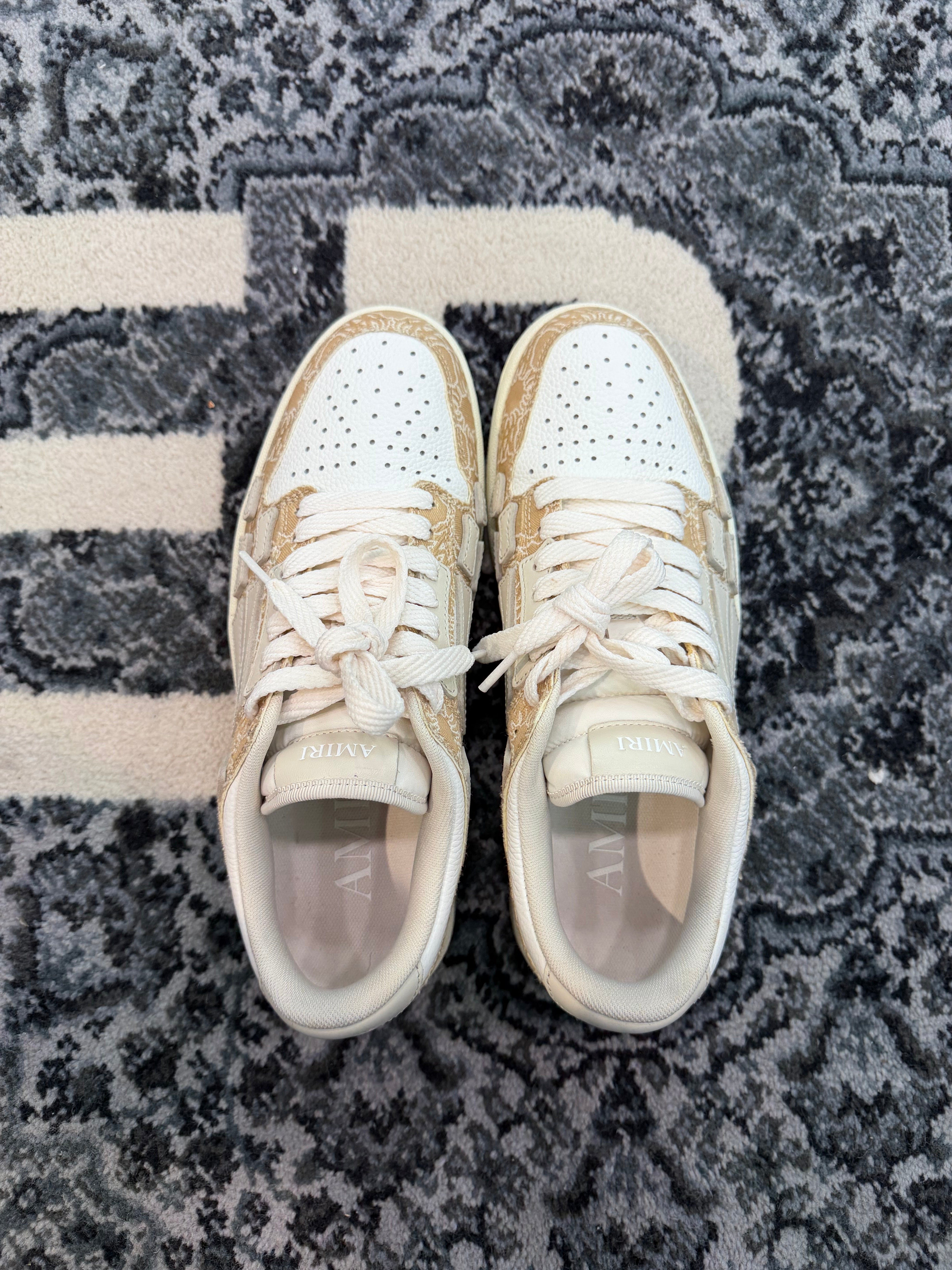 Amiri Bone Low “Tan Brown”