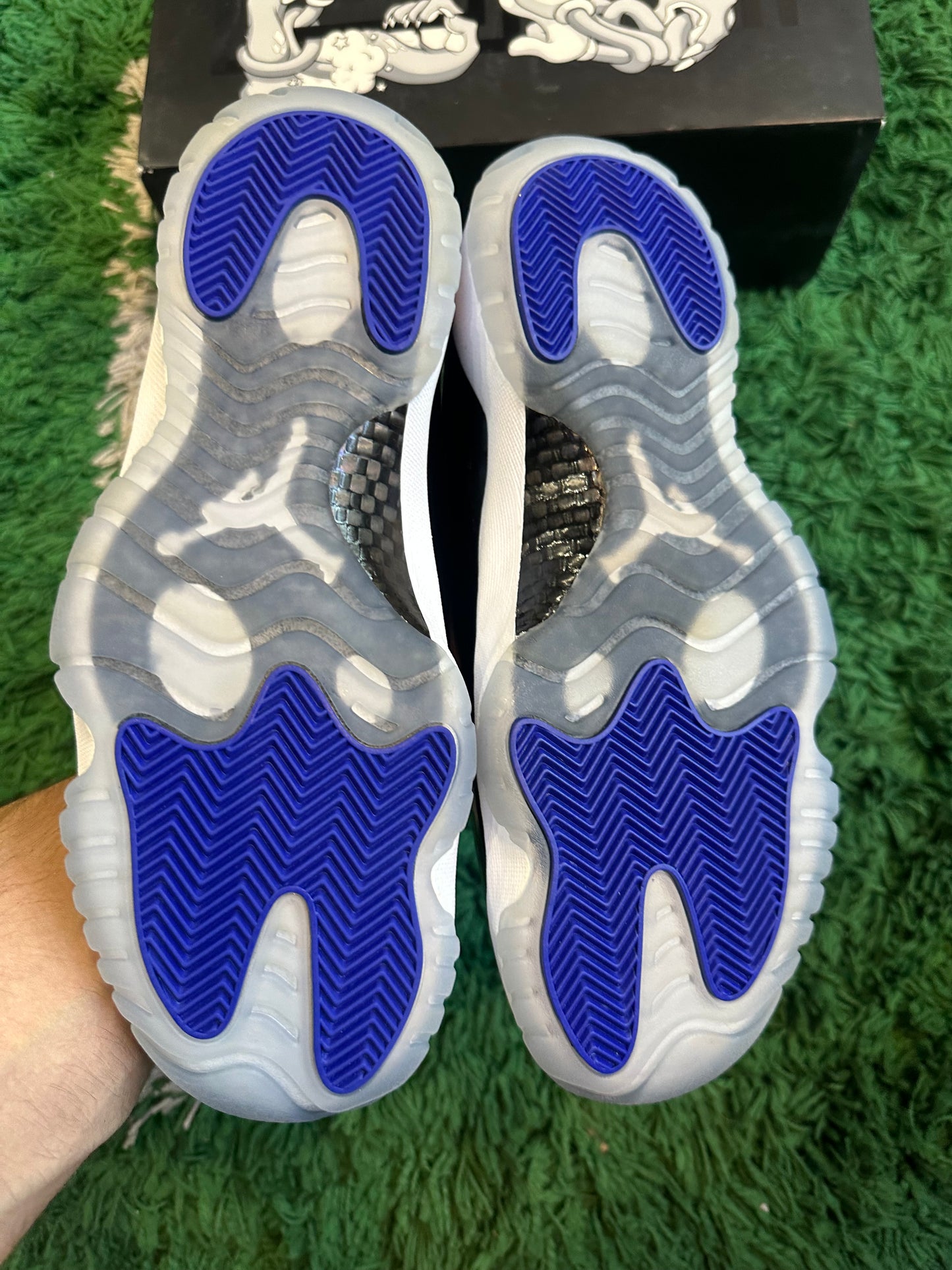 Jordan 11 “Space Jam”