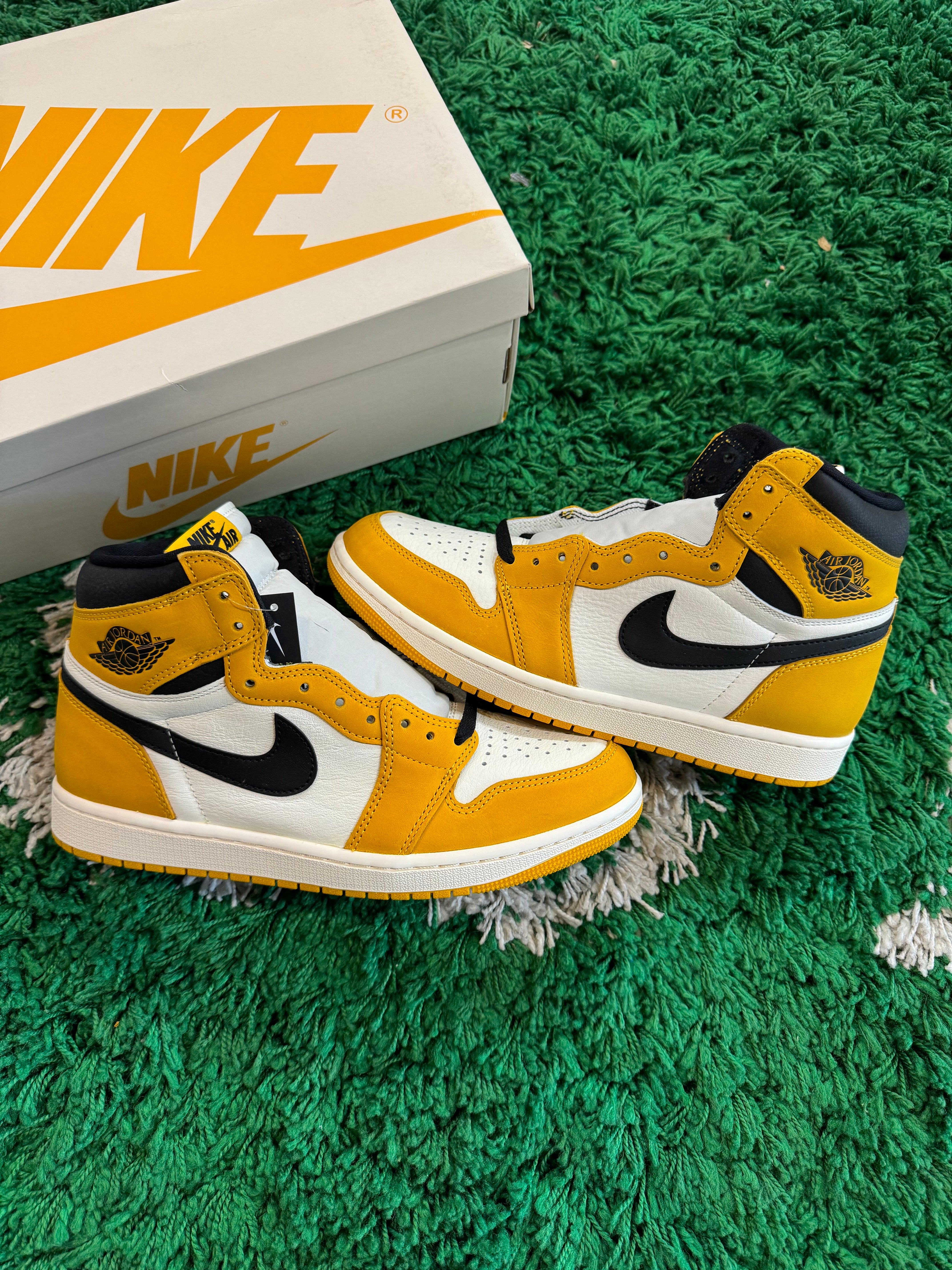 Jordan 1 High “Yellow Ochre”