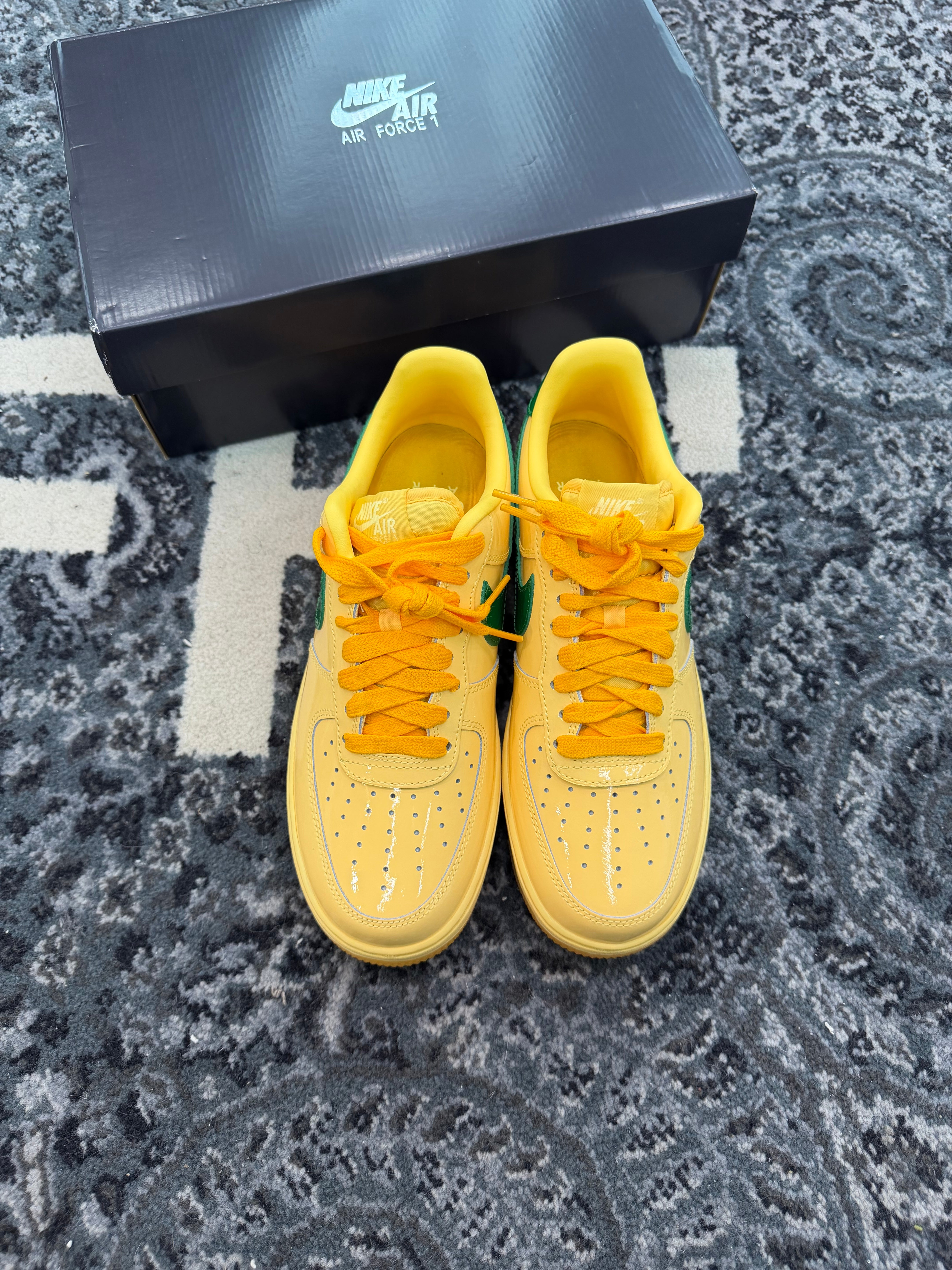 Nike Air Force 1 Low “Patent Leather Gold Pine Green”