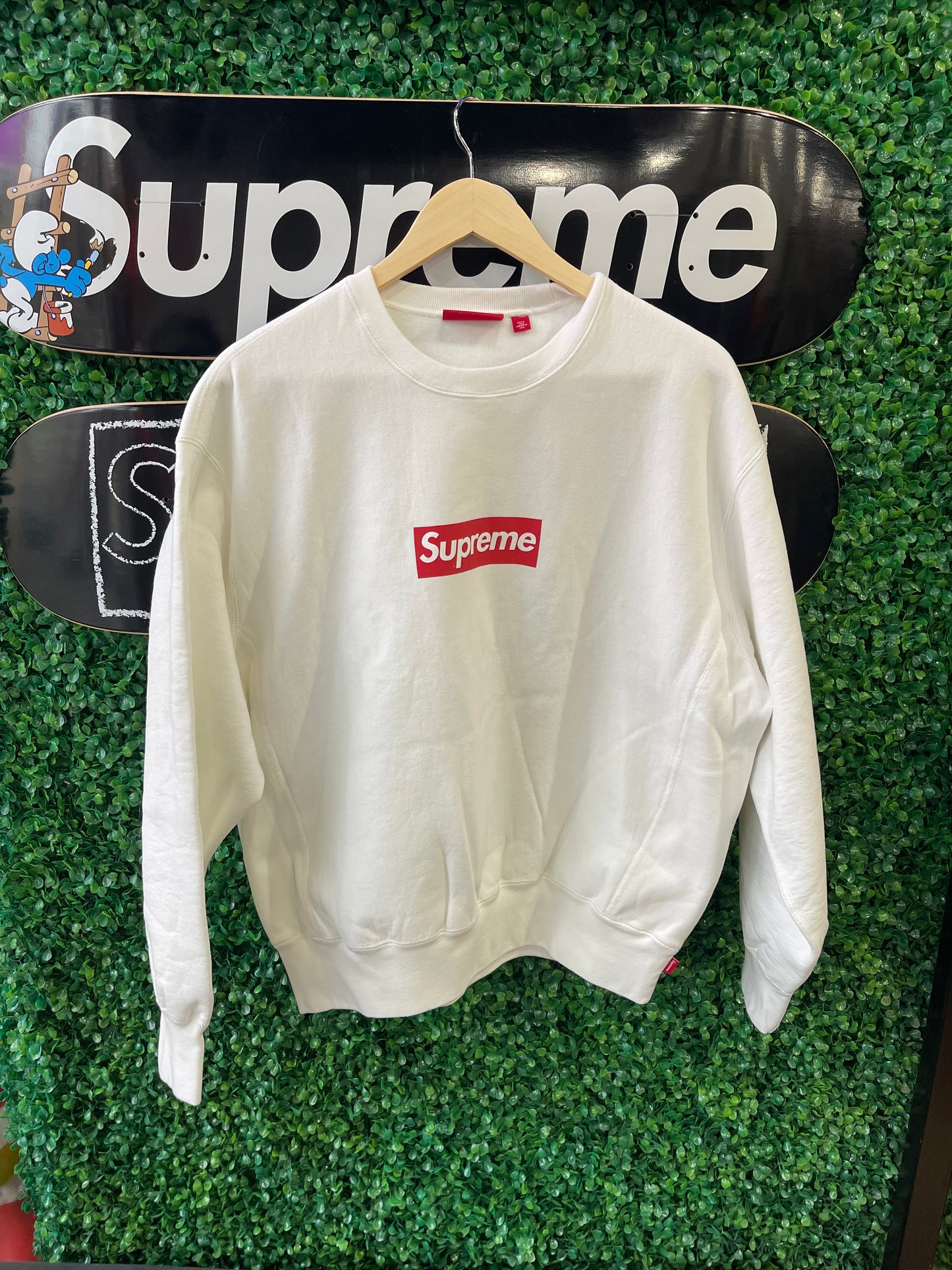 Supreme Washed Box Logo Crewneck “White”