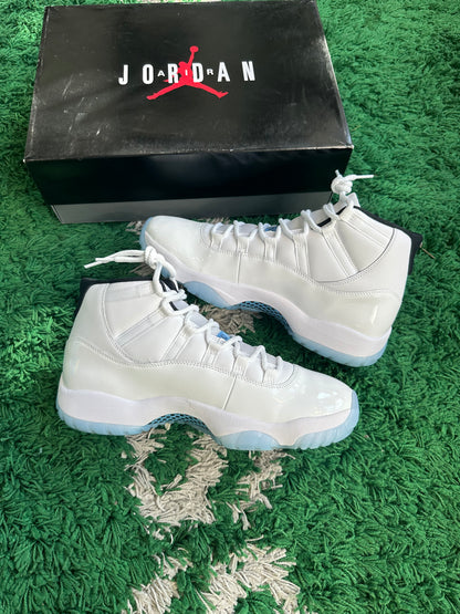 Jordan 11 “Legend Blue”