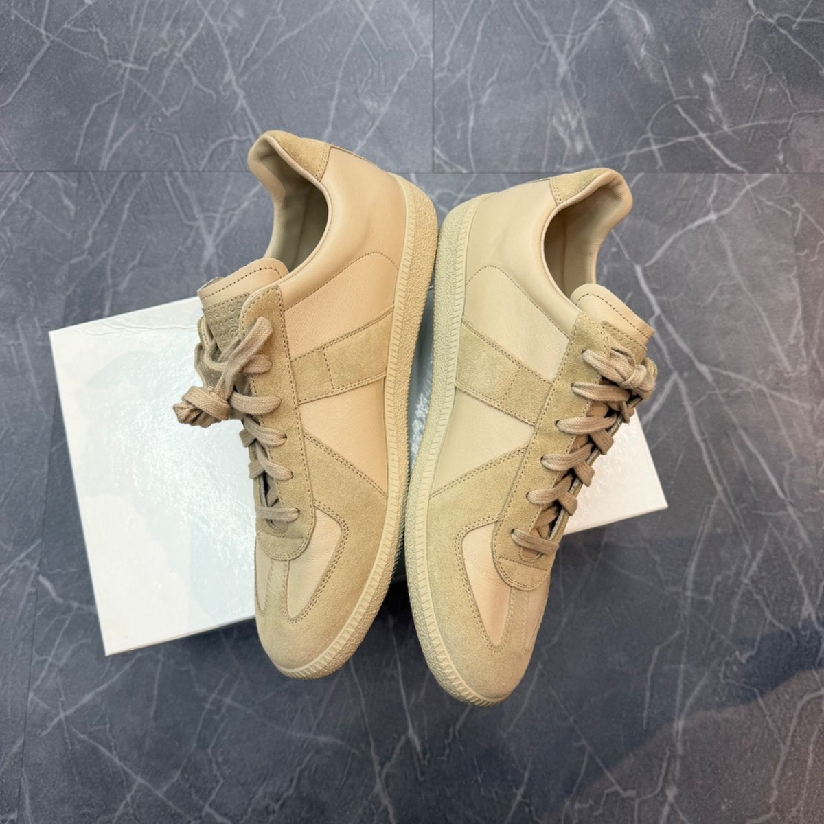 Maison Margiela Replica Oyster Hut