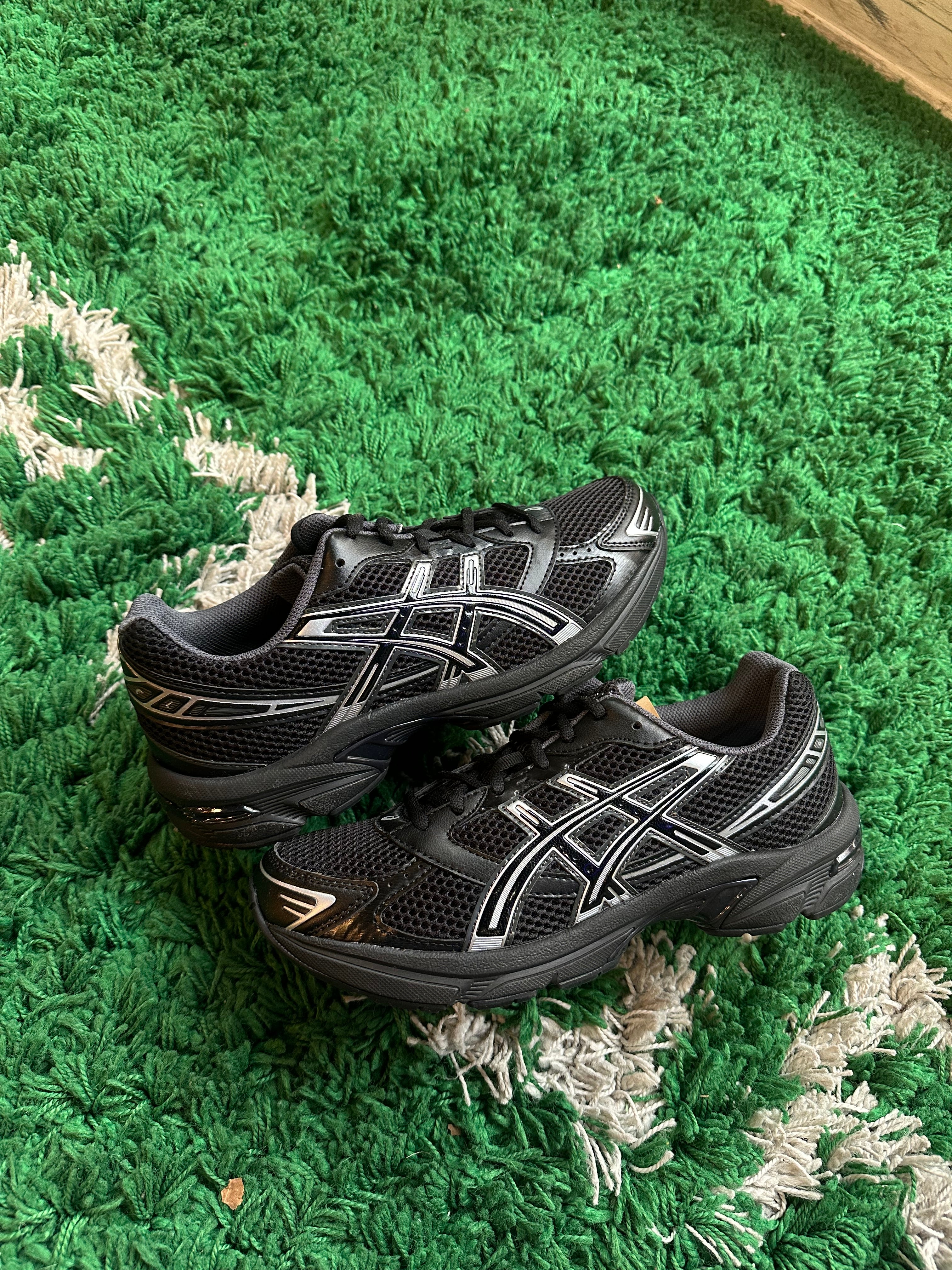 ASICS Gel-1130 “Black Pure Silver”