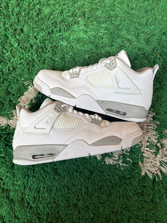 Jordan 4 “White Oreo”