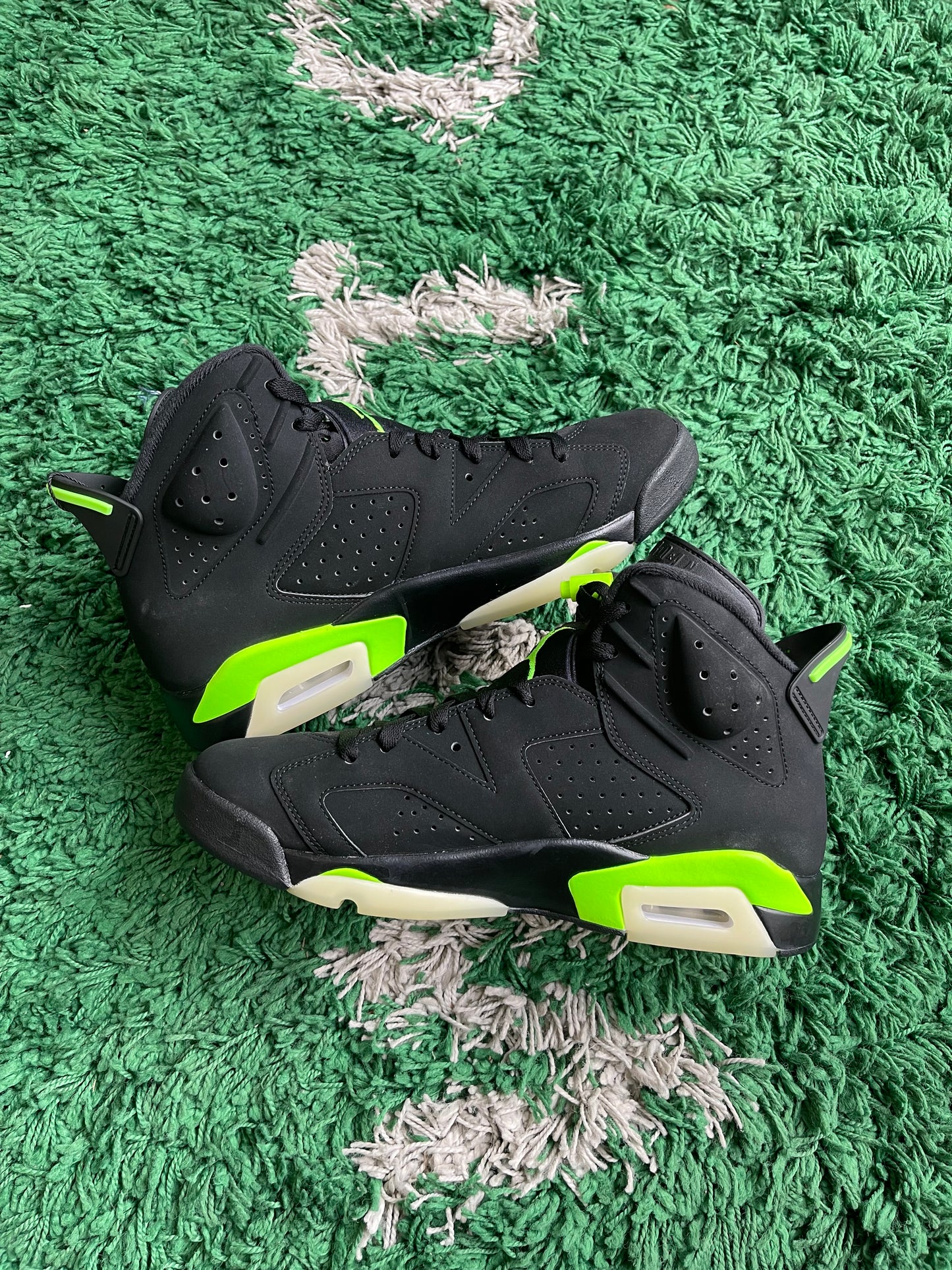Jordan 6 “Electric Green”