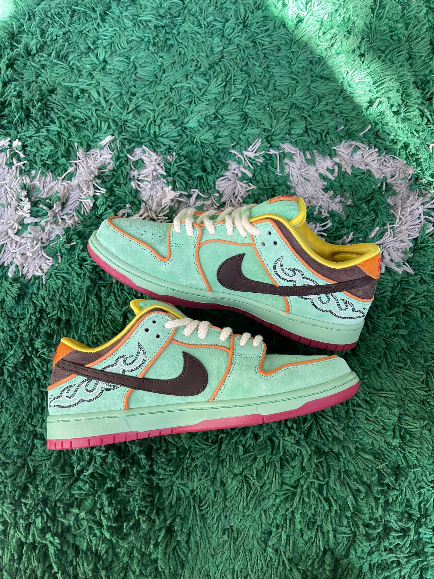 Nike SB Dunk Low “Rodeo Tourmaline”