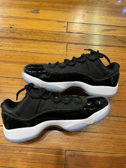 Jordan 11 Low “Space Jam”