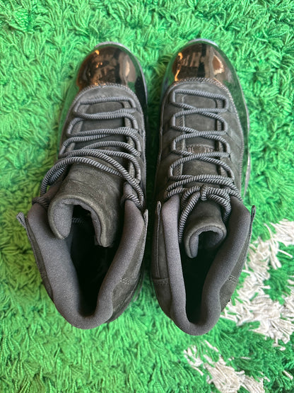 Jordan 11 “Cap And Gown”