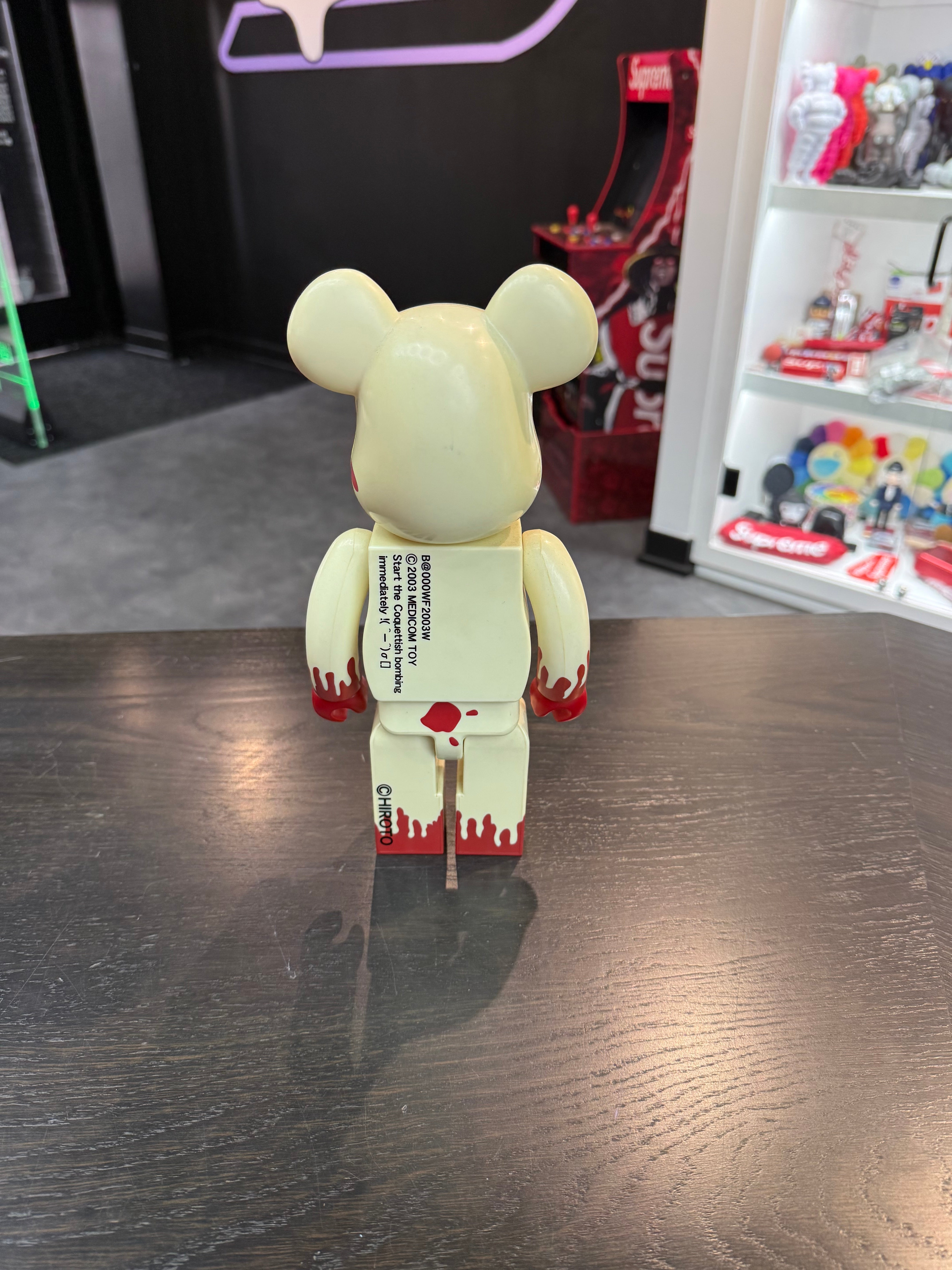 Bearbrick 400% KIMOTO HIROTO Bloody Throat (2003)