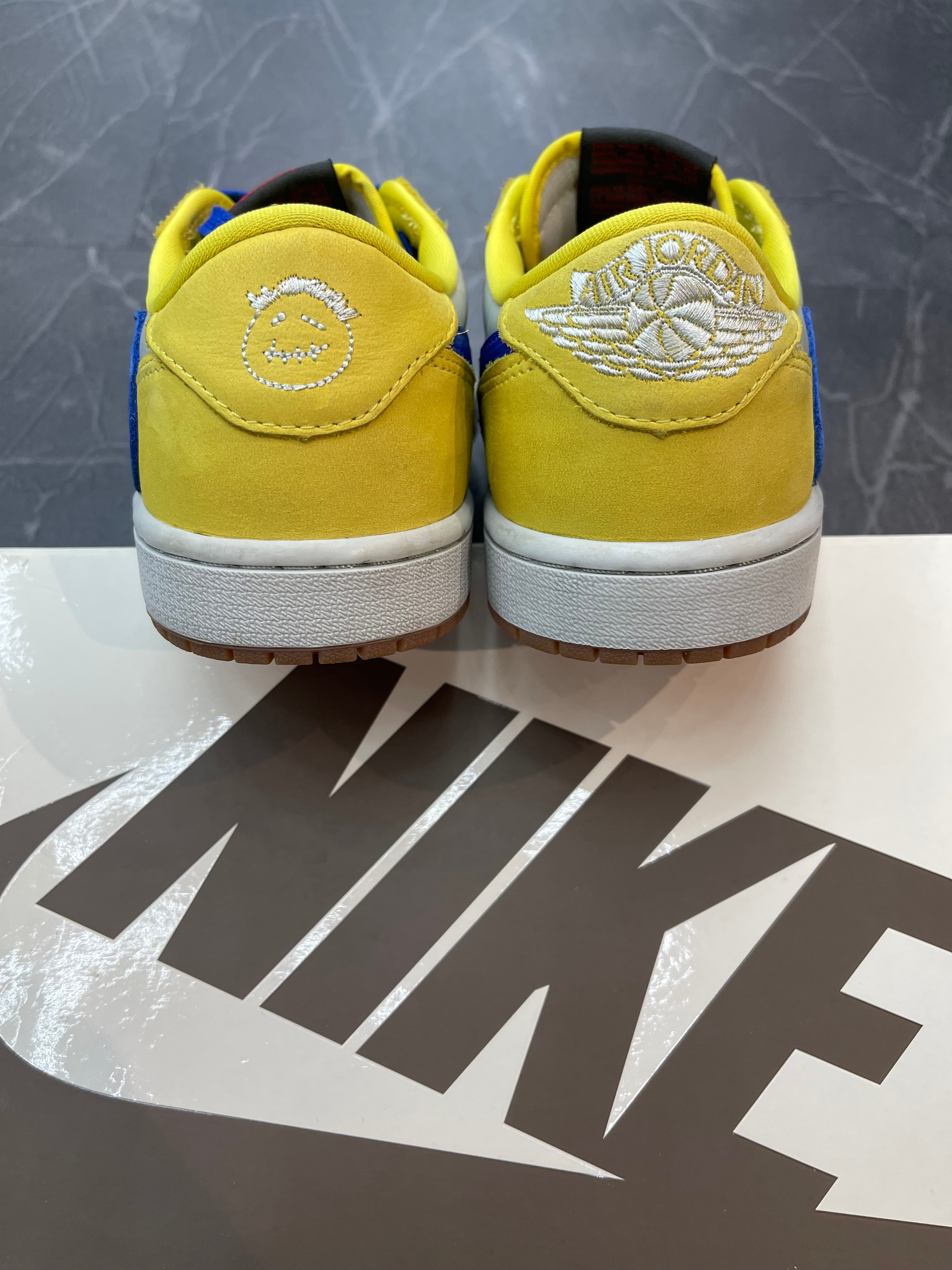 Travis Scott Jordan 1 Low “Canary”