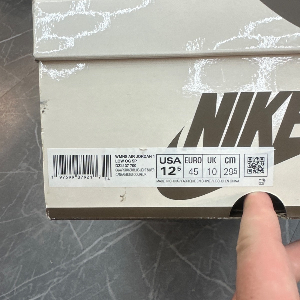 Jordan 1 Retro Low OG SP Travis Scott Canary (Women's) - Image 6