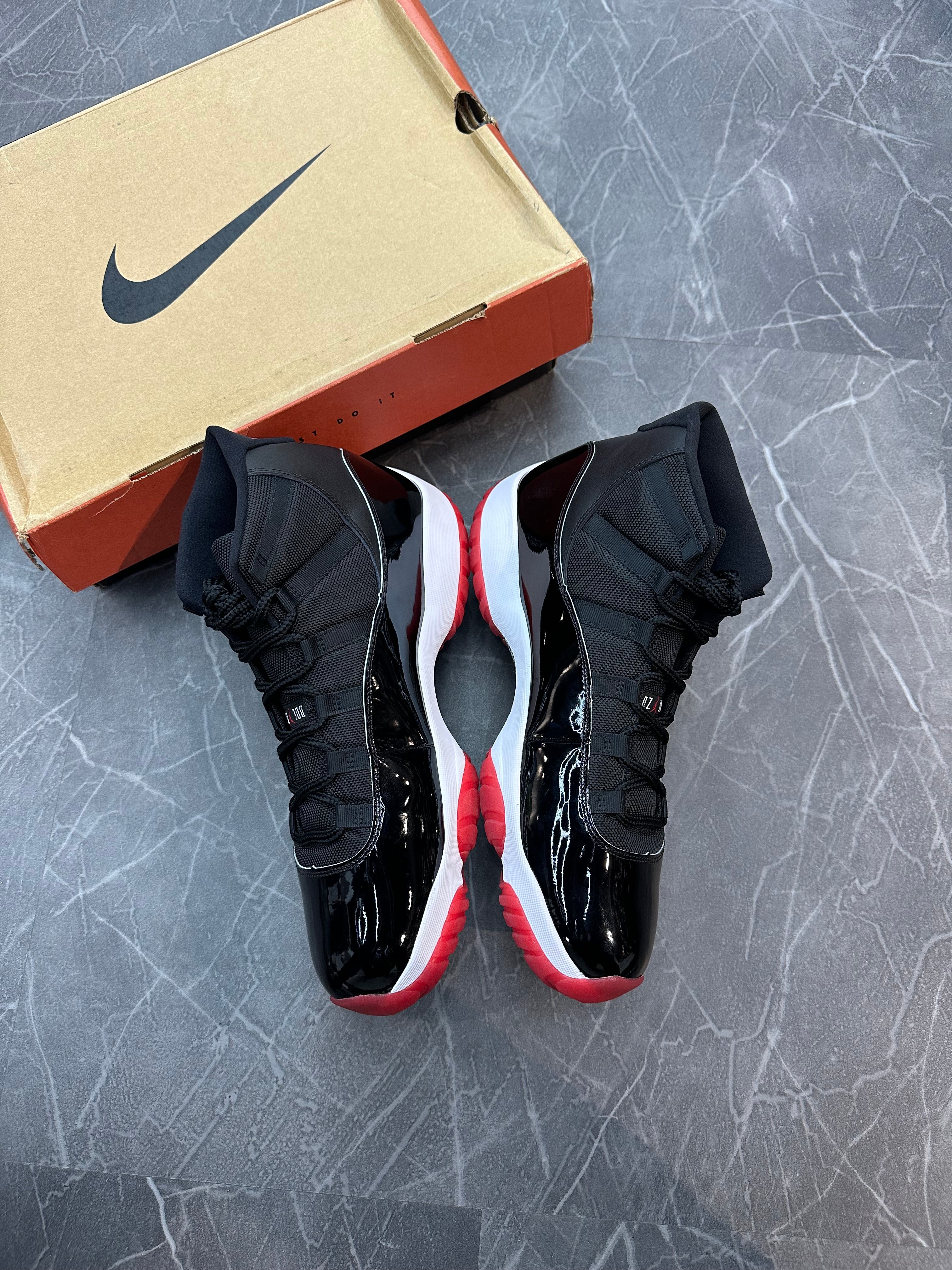 Jordan 11 “Playoff Bred” (2019)