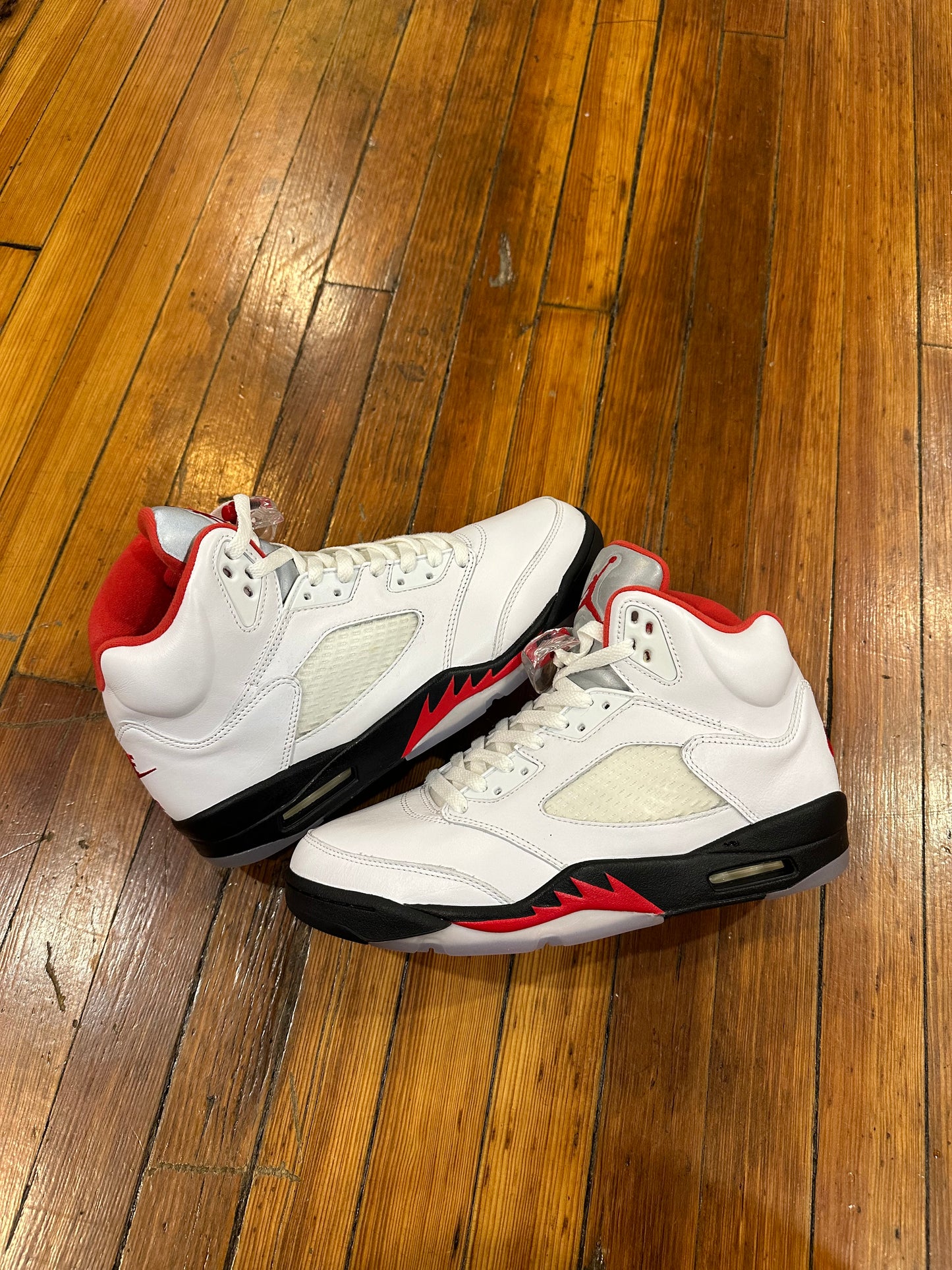 Jordan 5 “Fire Red Silver Tongue”