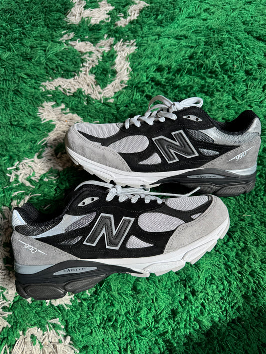 New Balance 990v3 “MiUSA DTLR GR3YSCALE”