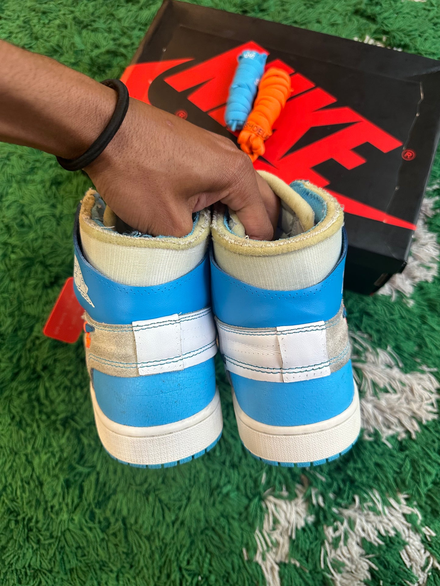 Jordan 1 High x Off-White “UNC”