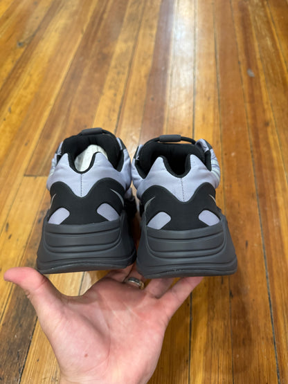 Yeezy 700 MNVN “Geode”