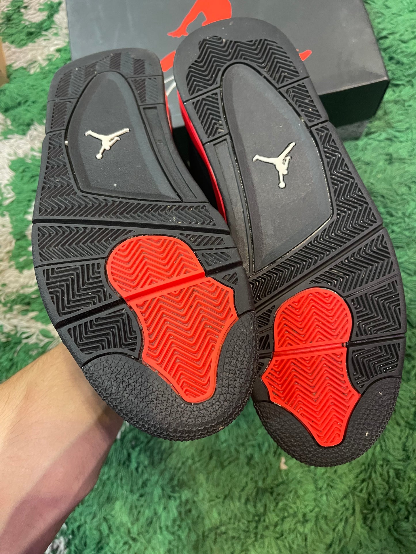 Jordan 4 “Red Thunder”