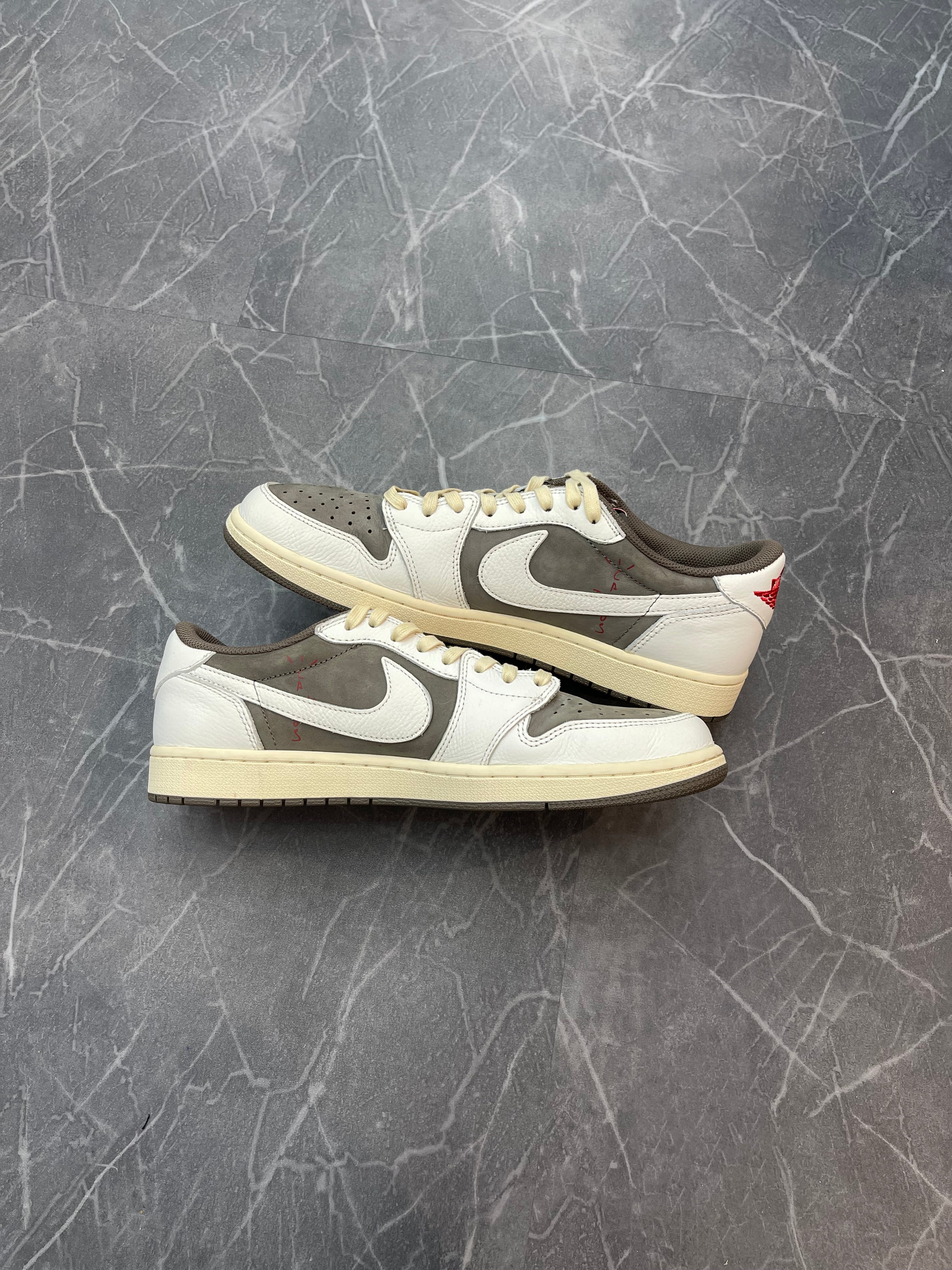Travis Scott Jordan 1 Low “Reverse Mocha”