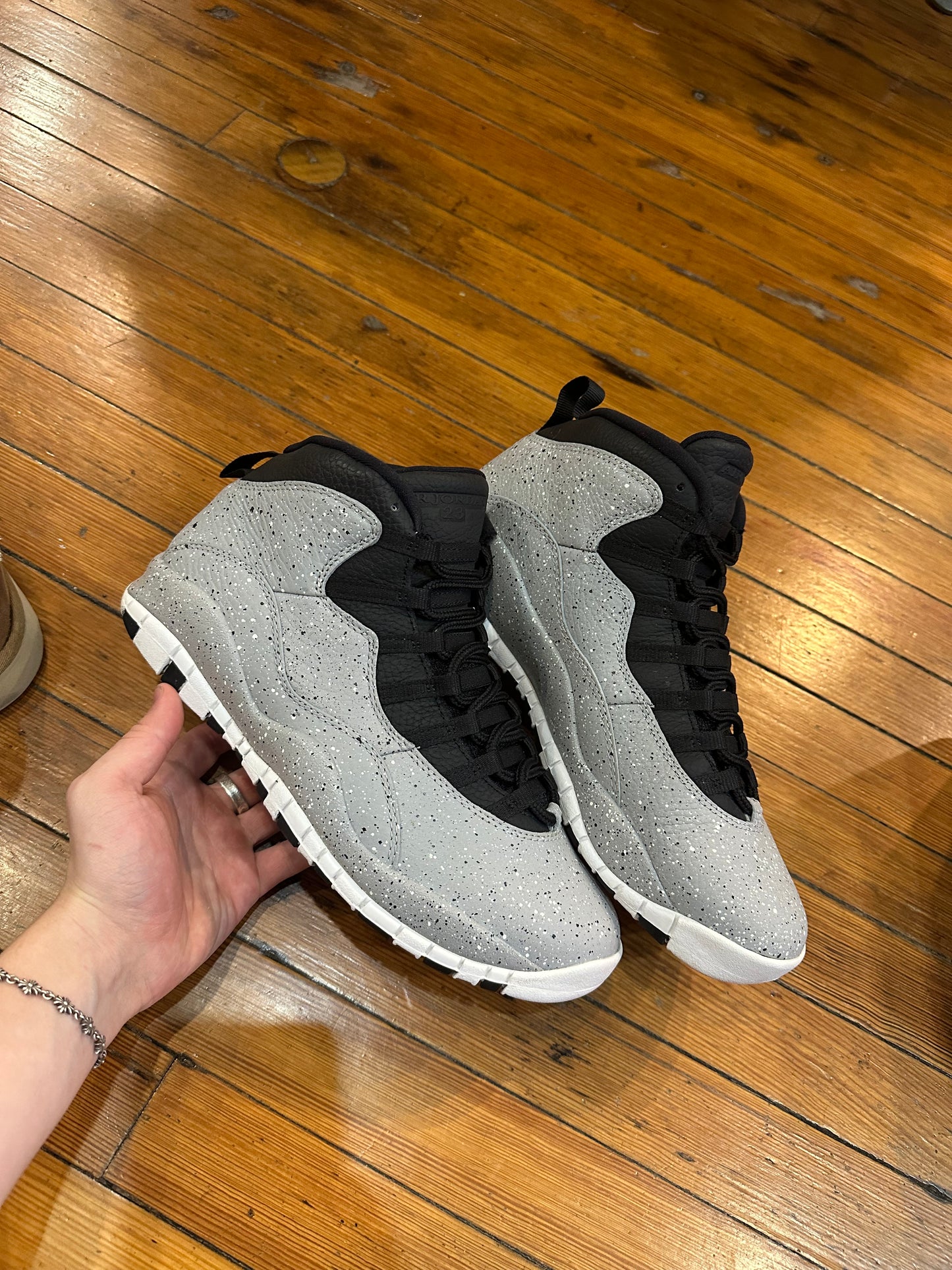 Jordan 10 “Light Smoke Grey”