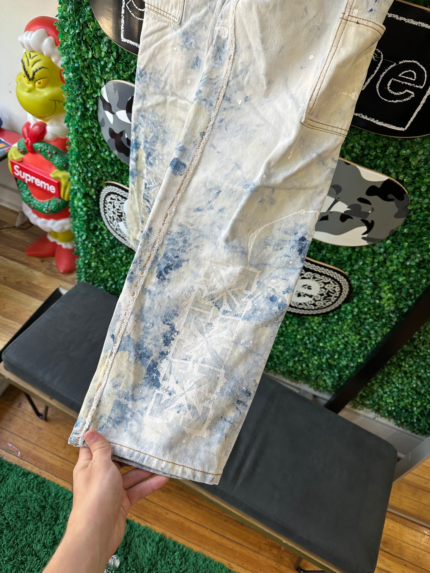 Off-White Bleached Reconstructed Carpenter Jeans (30)