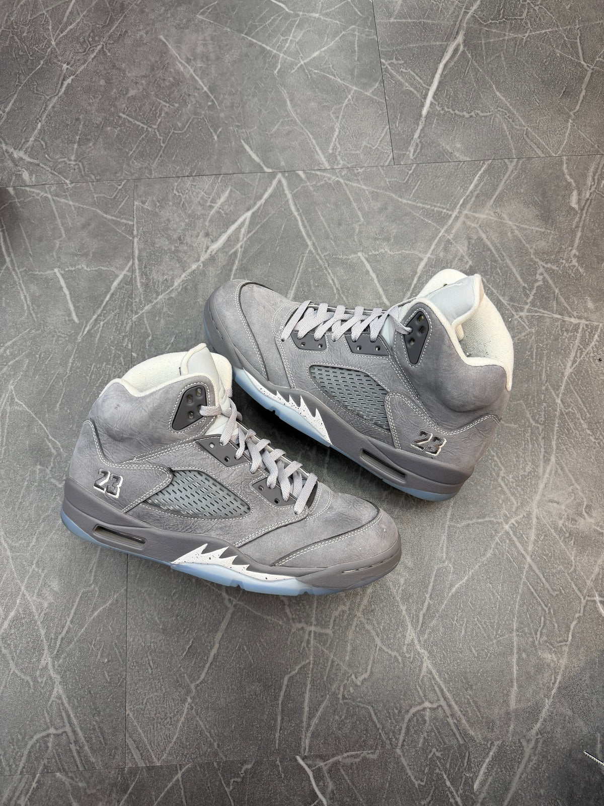 Jordan 5 Wolf Grey (2026)