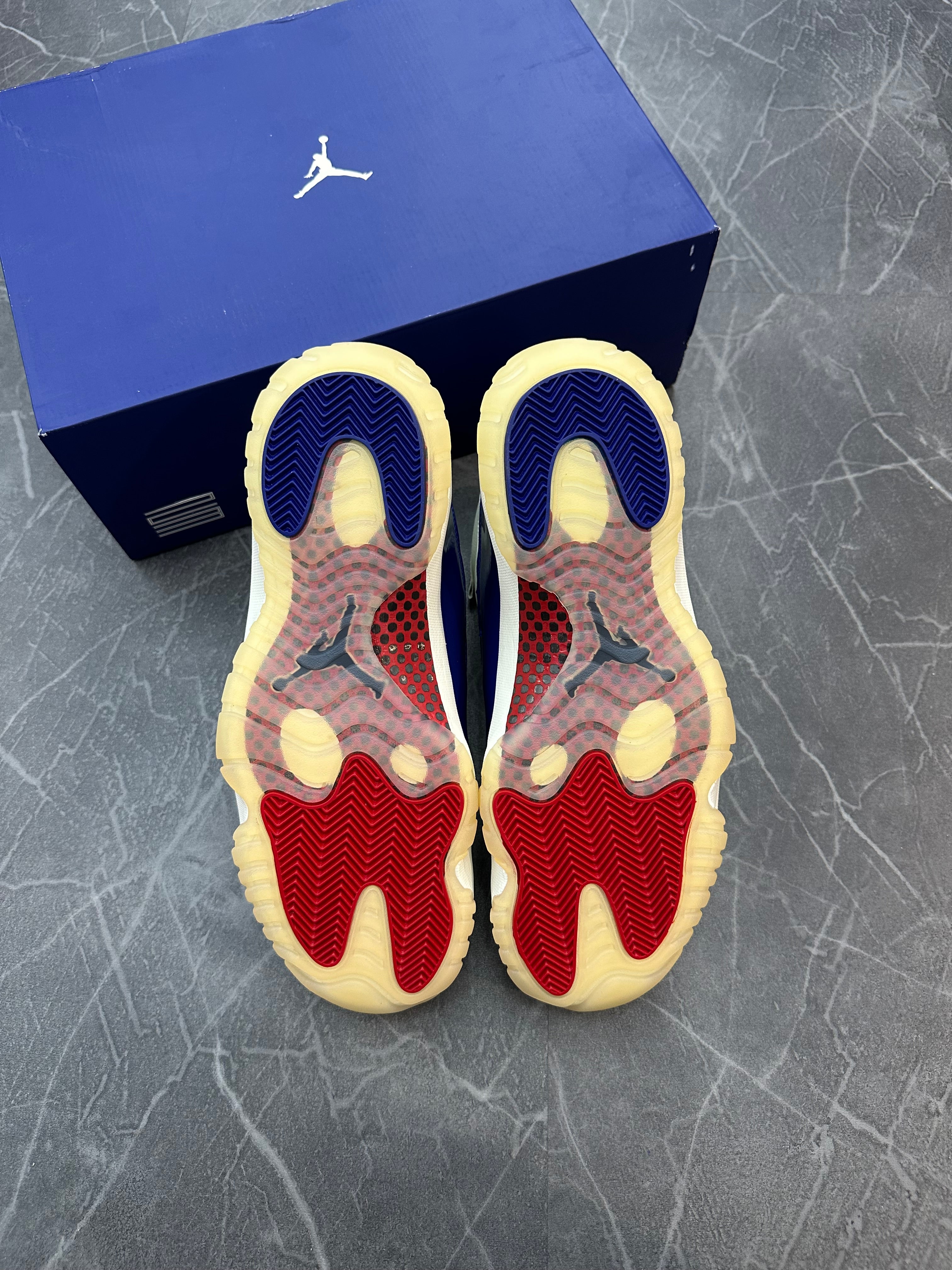 Jordan 11 “Rare Air”