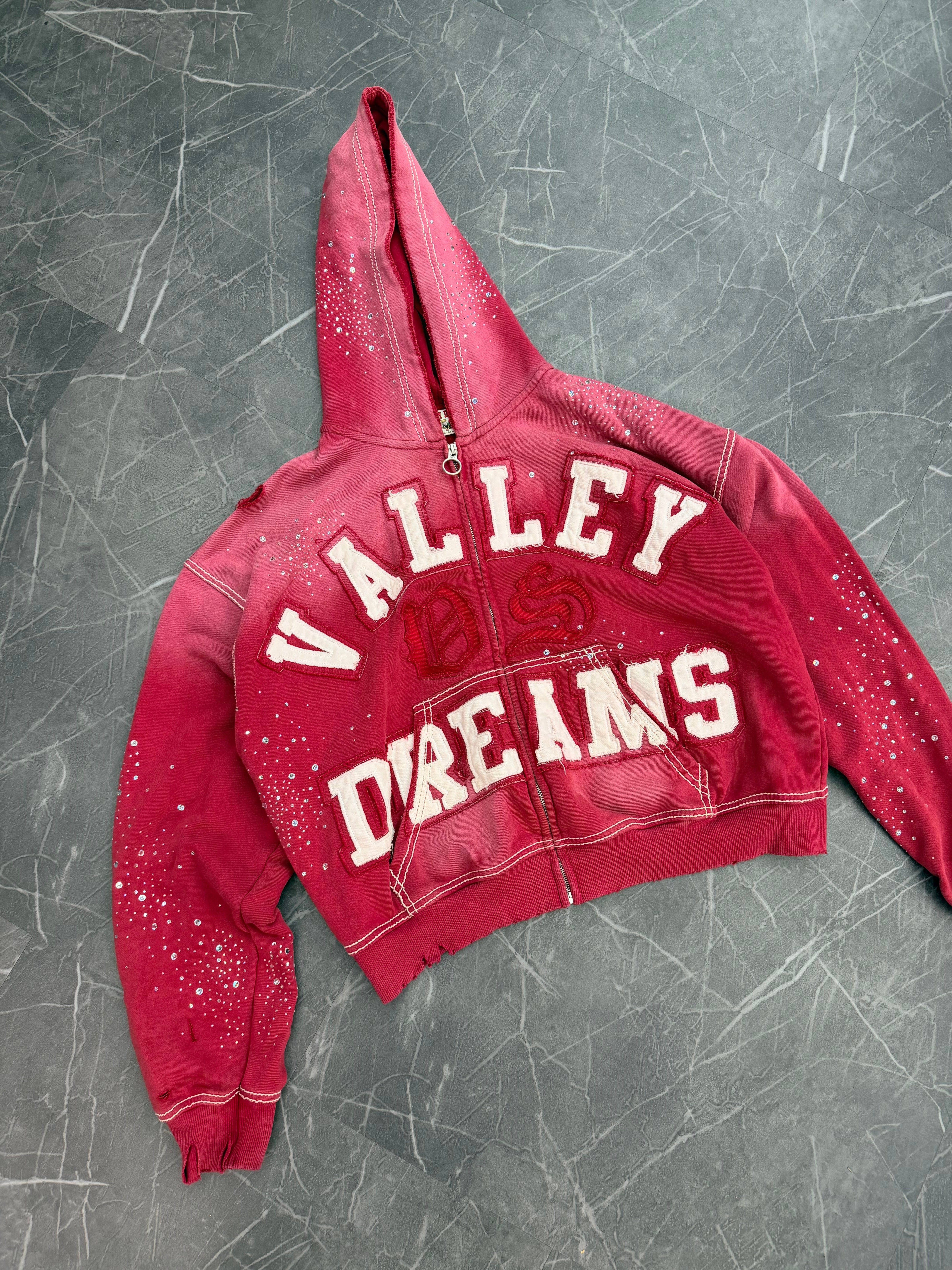 Vale Forever Classico Zip Up Ruby (L)