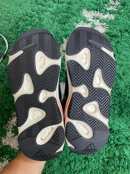 Yeezy 700 “Wave Runner”