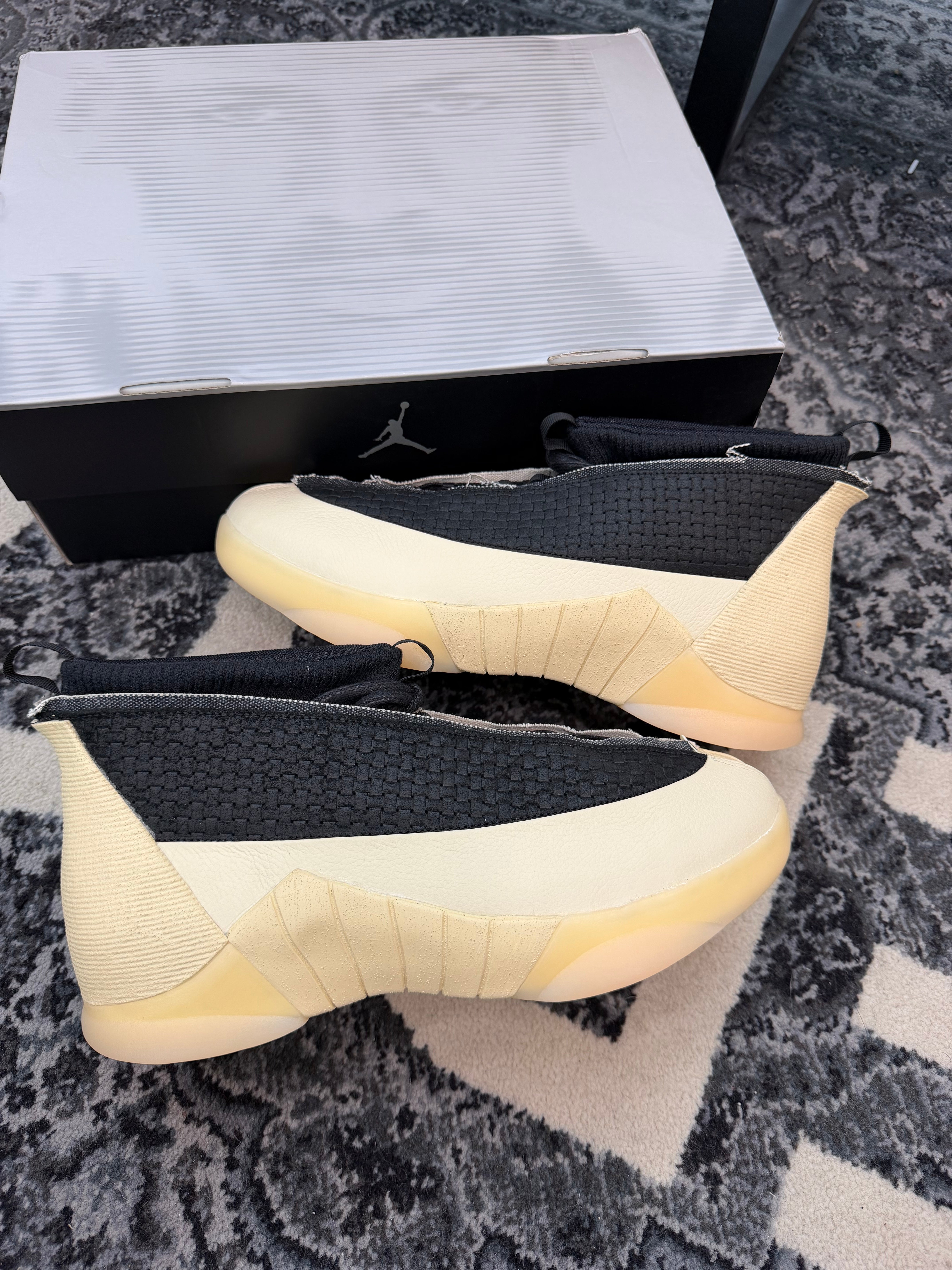 Jordan 15-23RE “Black Muslin”