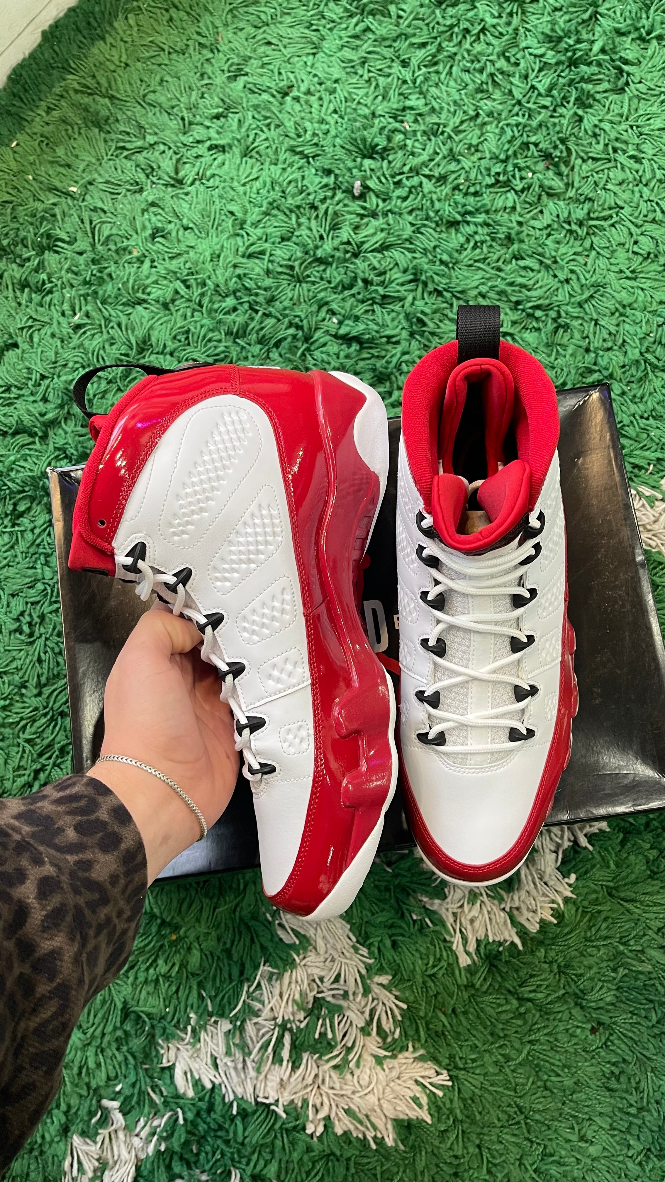 Jordan 9 “White Gym Red”
