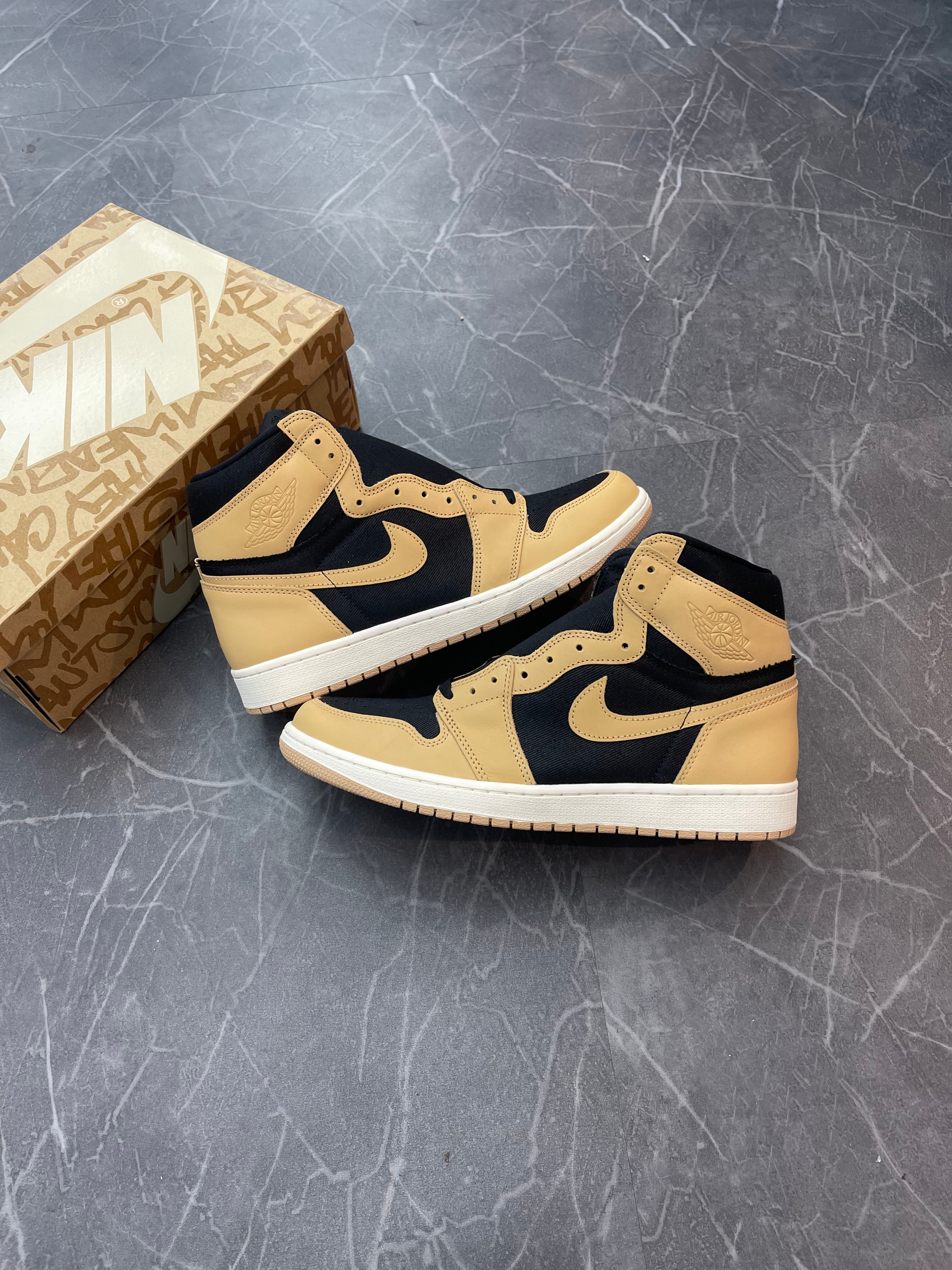 Jordan 1 High “Heirloom”