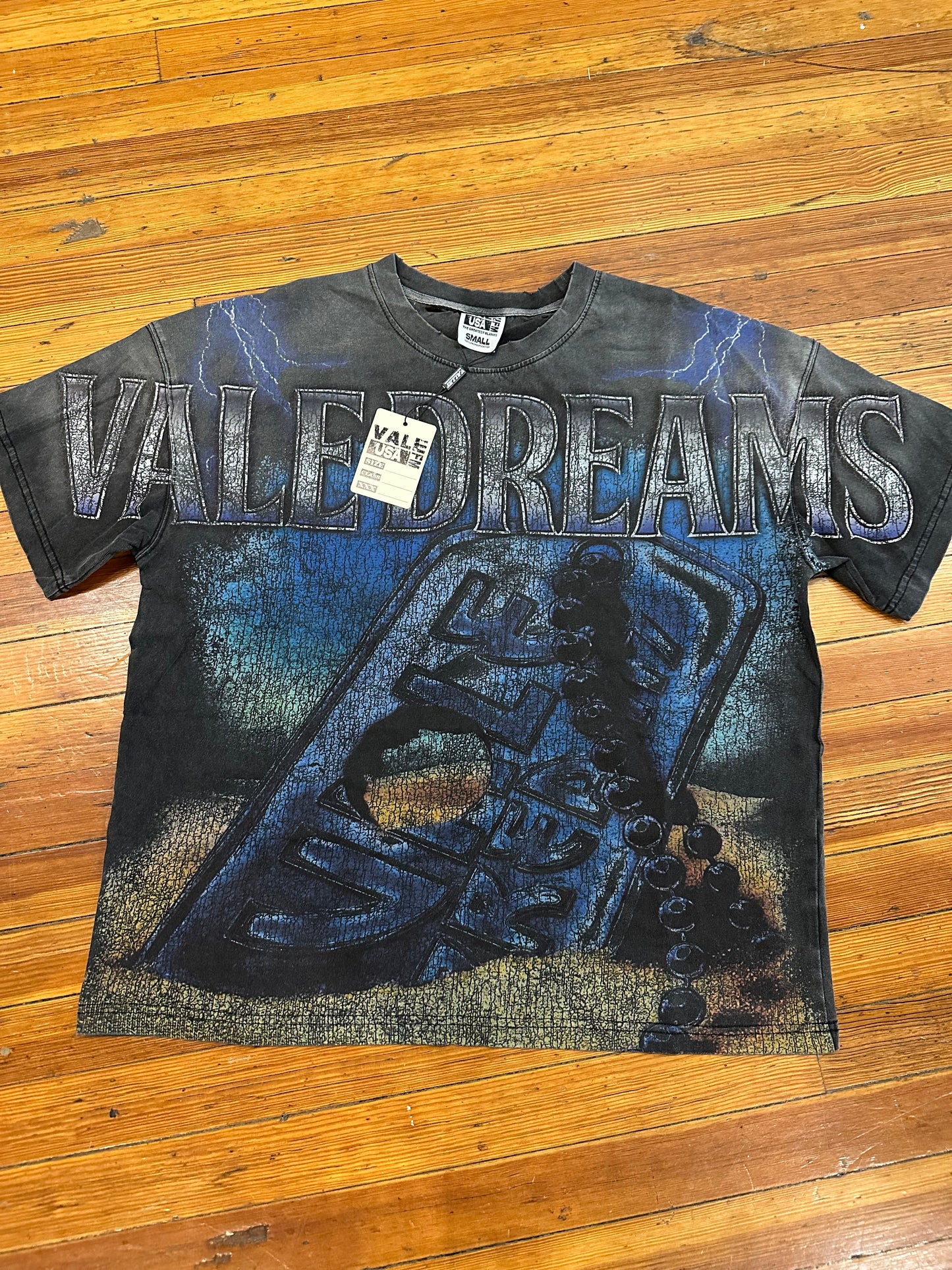 Vale Big Dog Tag Tee